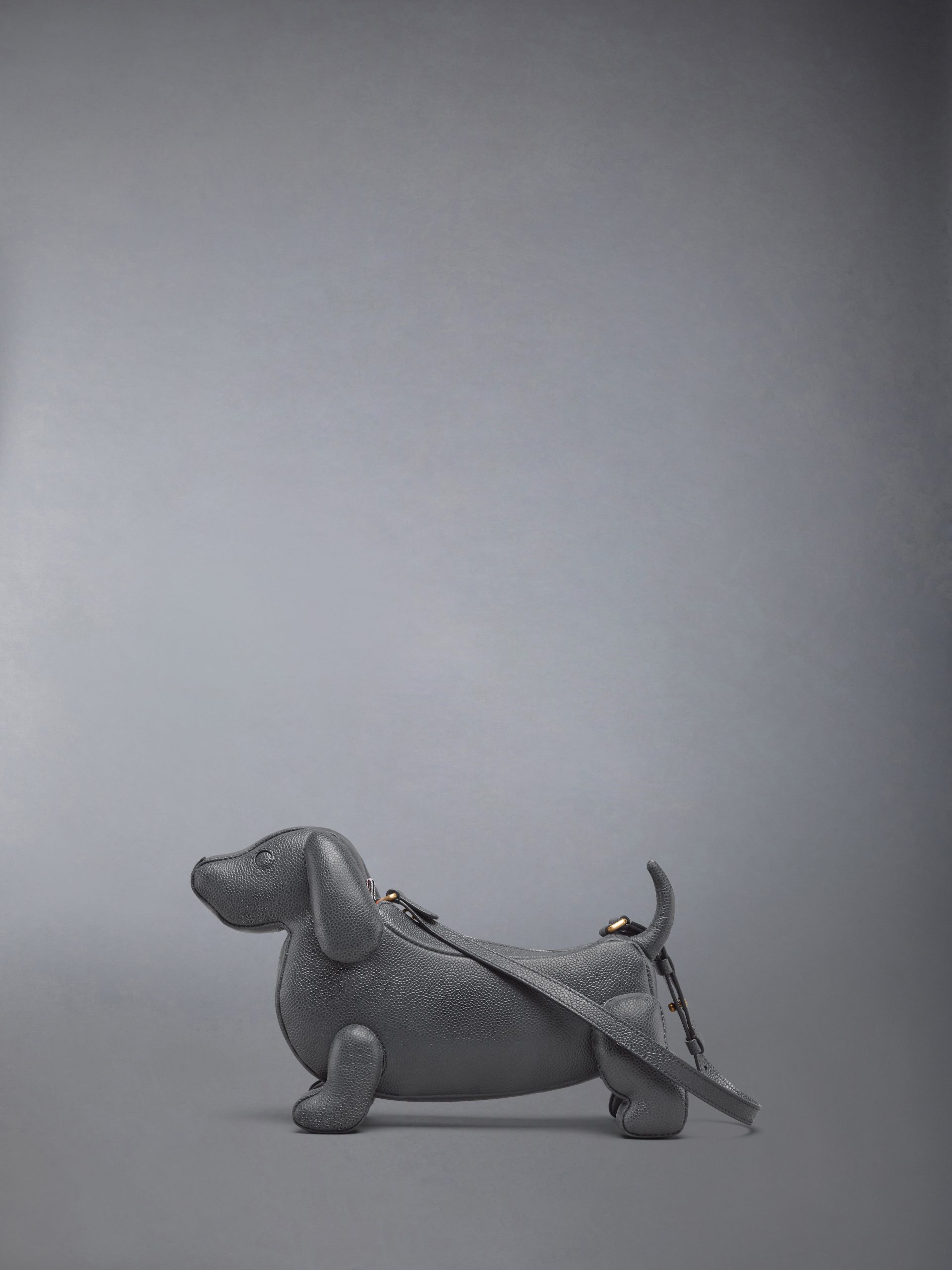 PEBBLE GRAIN BABY HECTOR SHOULDER BAG