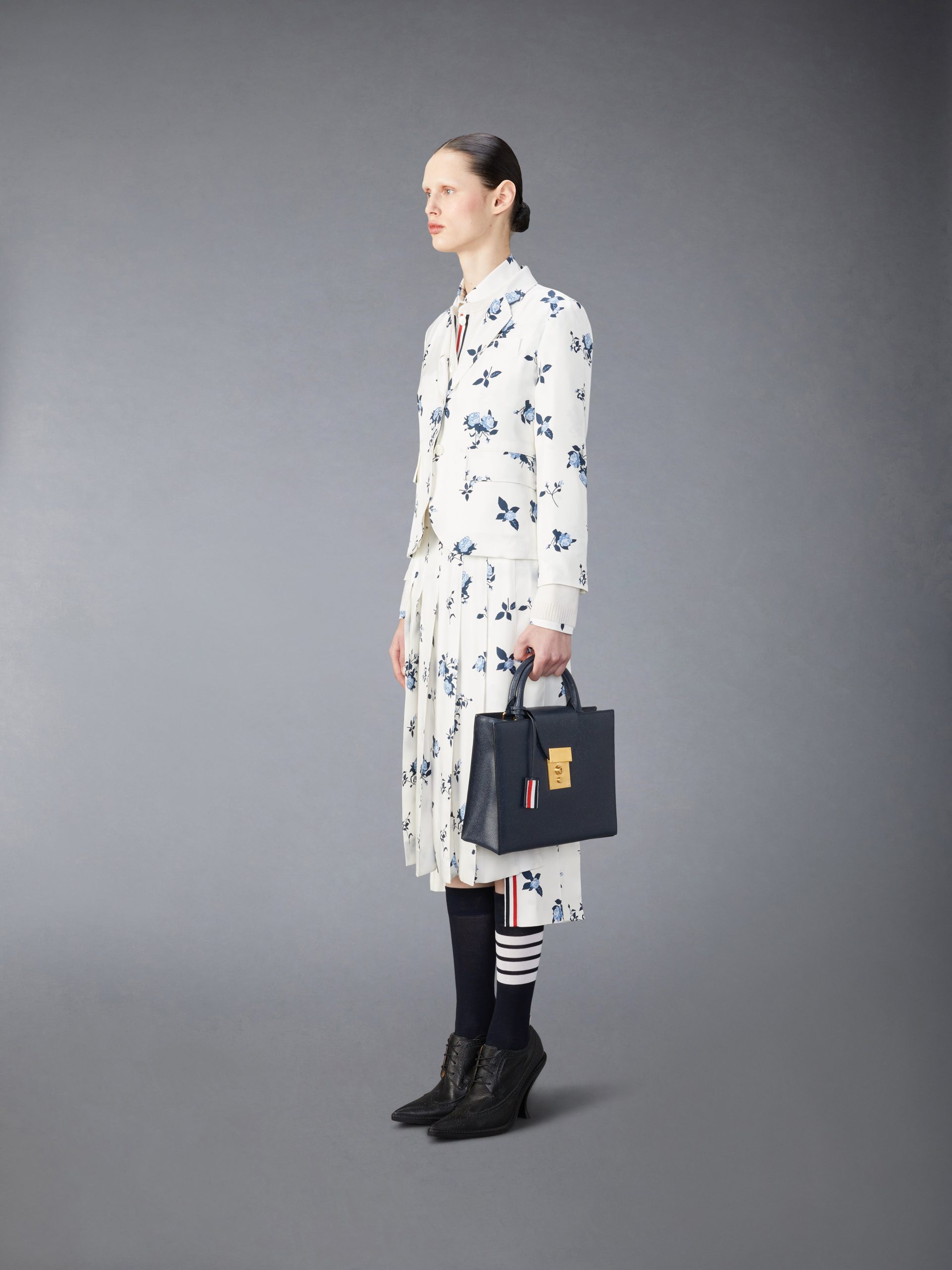 PEBBLE GRAIN SMALL MR. THOM TOTE - Image 4