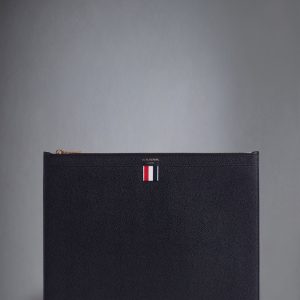 PEBBLE GRAIN MEDIUM DOCUMENT HOLDER