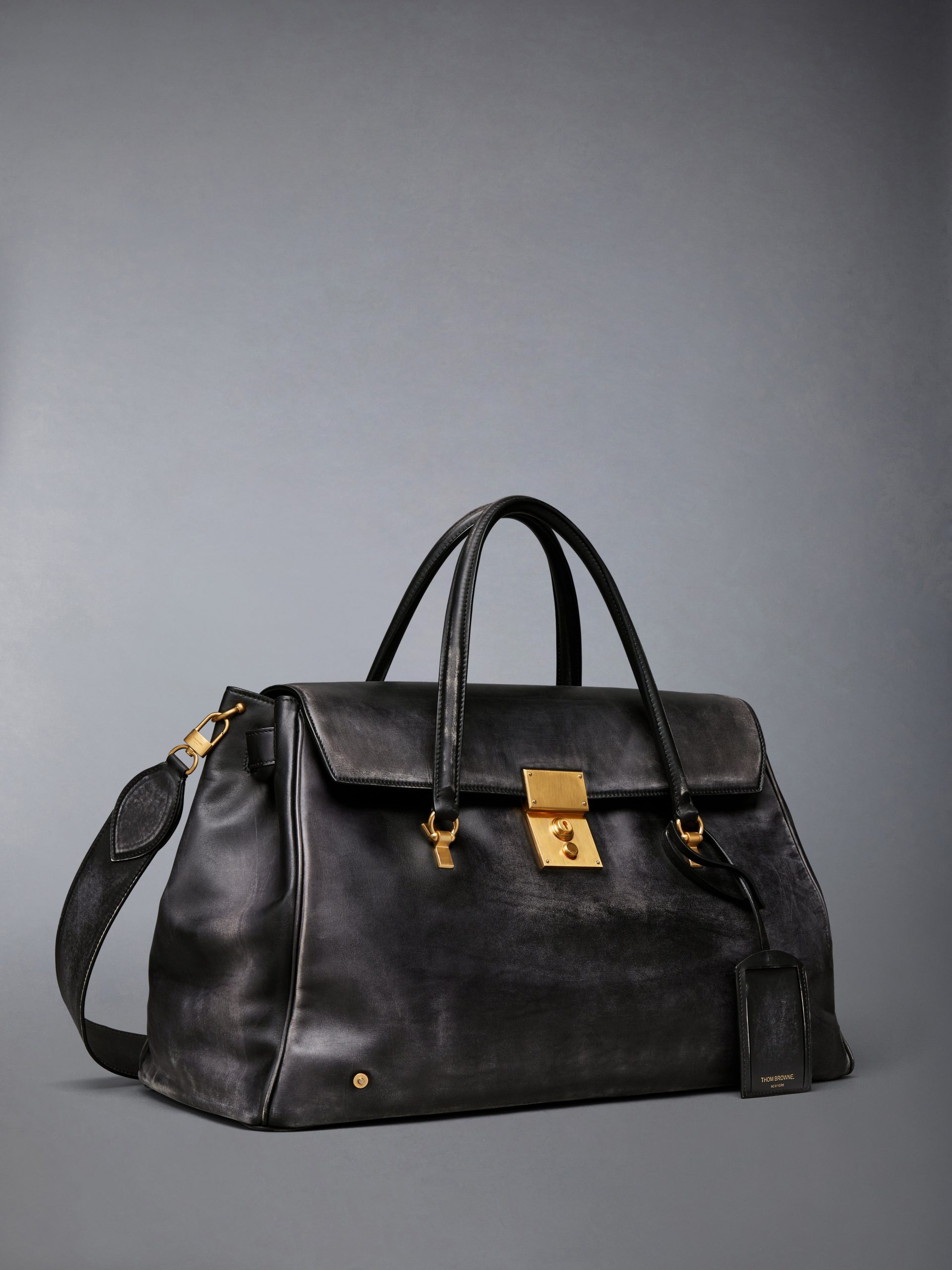 BOLTON WEEKENDER BAG IN DISTRESSED LEATHER - Image 2