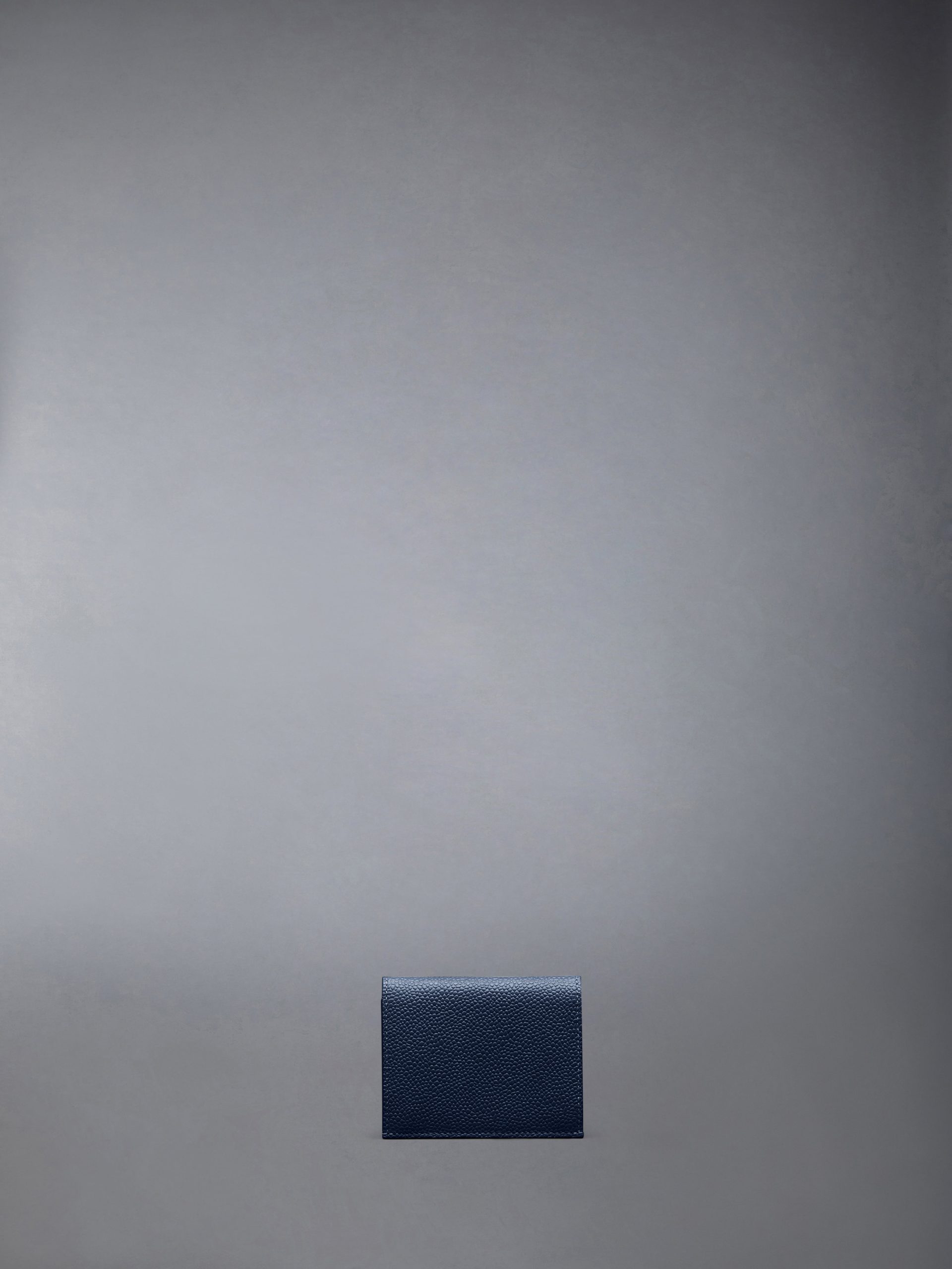 PEBBLE GRAIN LEATHER DOUBLE CARD HOLDER - Image 2