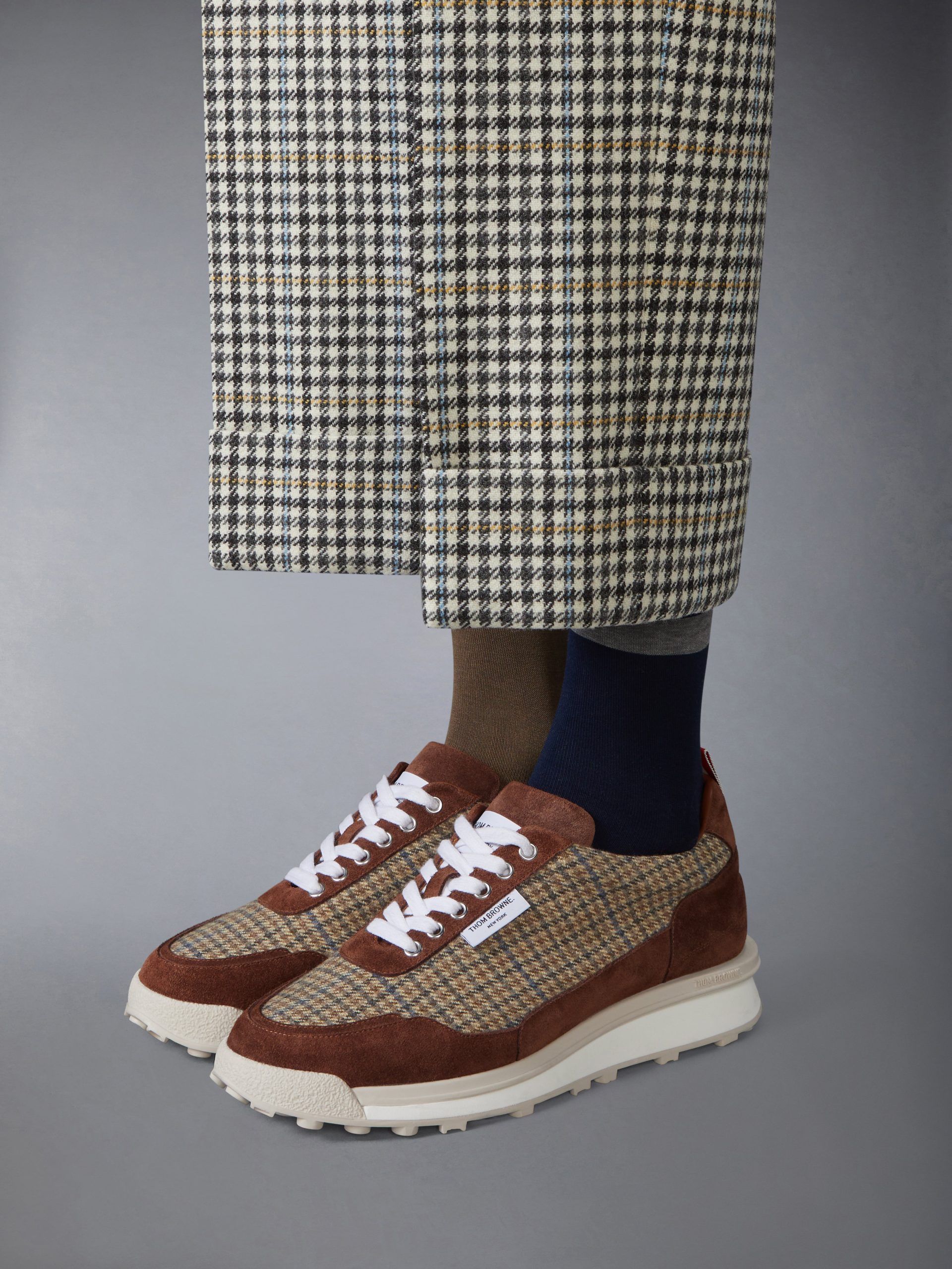 GUNCLUB CHECK CHEVIOT TWEED ALUMNI SNEAKERS - Image 4