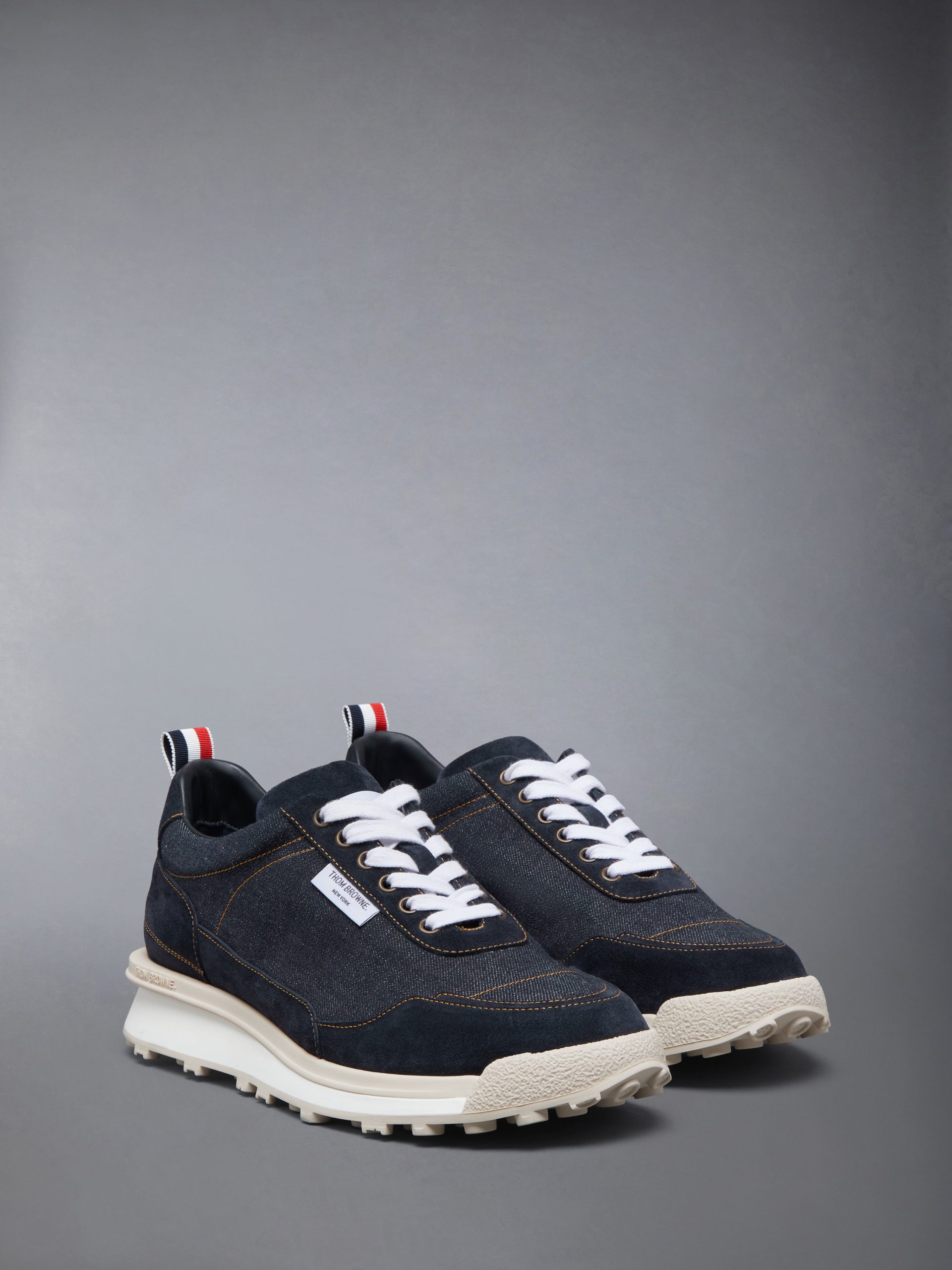 SELVEDGE DENIM TECH RUNNER ALUMNI SNEAKER - Image 4