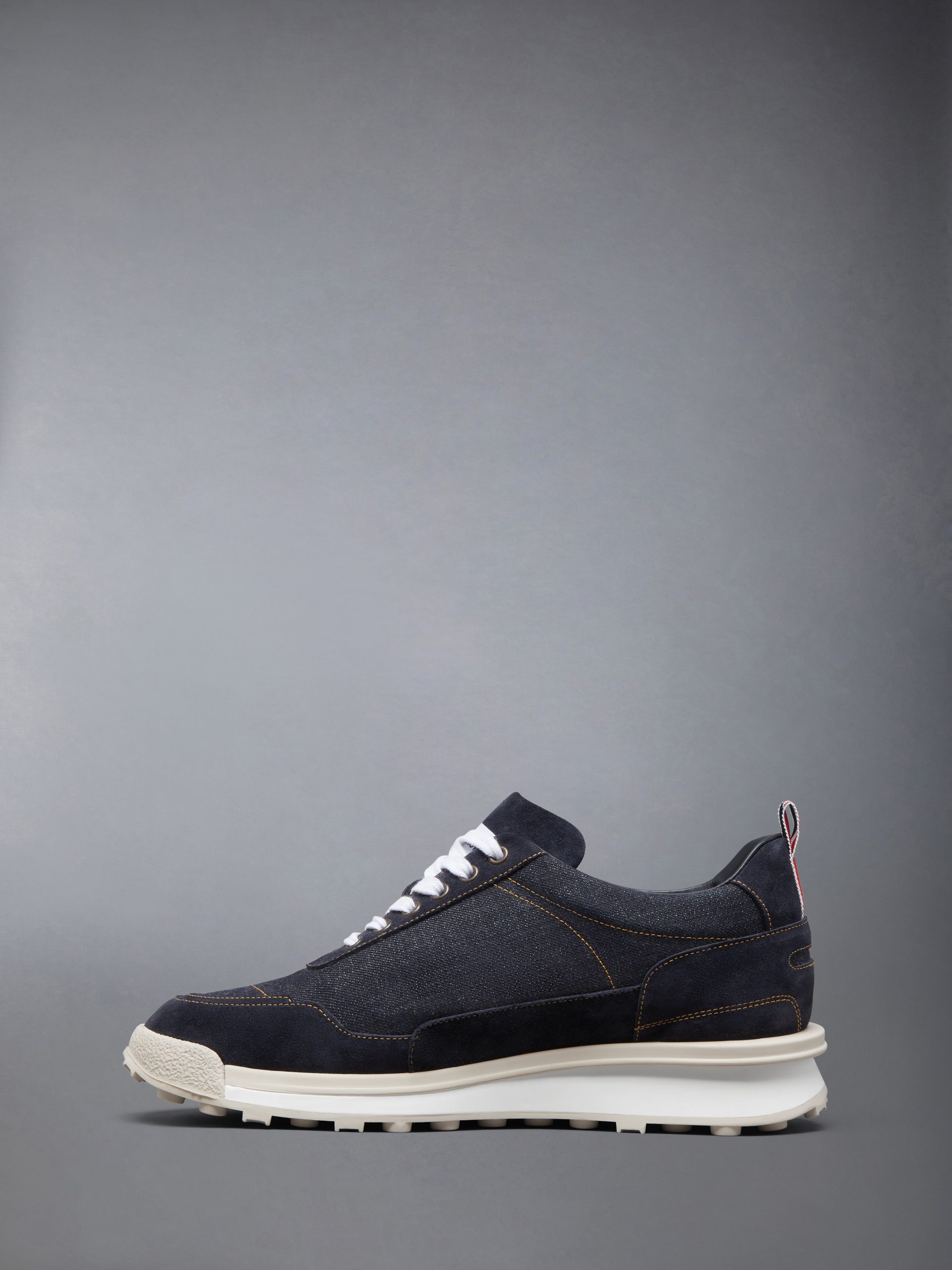 SELVEDGE DENIM TECH RUNNER ALUMNI SNEAKER - Image 2