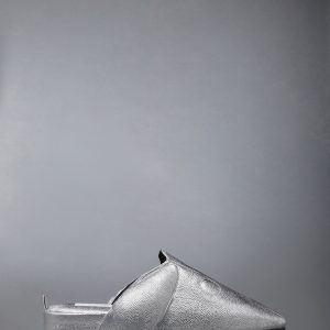 SILVER HECTOR PEBBLE GRAIN SLIPPERS