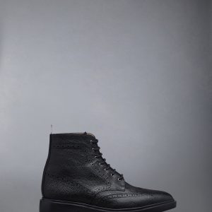 PEBBLE GRAIN RUBBER SOLE WINGTIP BOOT