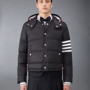 MATTE FINISH NYLON DOWN FILL 4-BAR DETACHABLE HOOD BOMBER