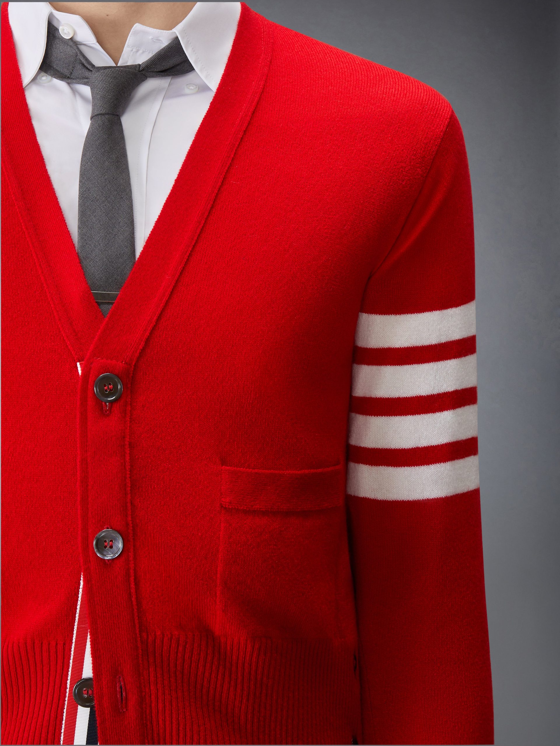 CLASSIC CASHMERE 4-BAR V-NECK CARDIGAN - Image 6