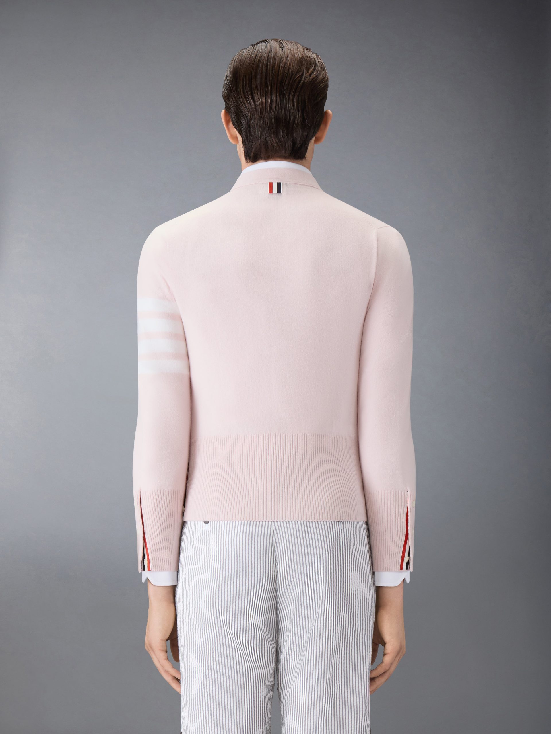 CLASSIC CASHMERE 4-BAR V-NECK CARDIGAN - Image 2