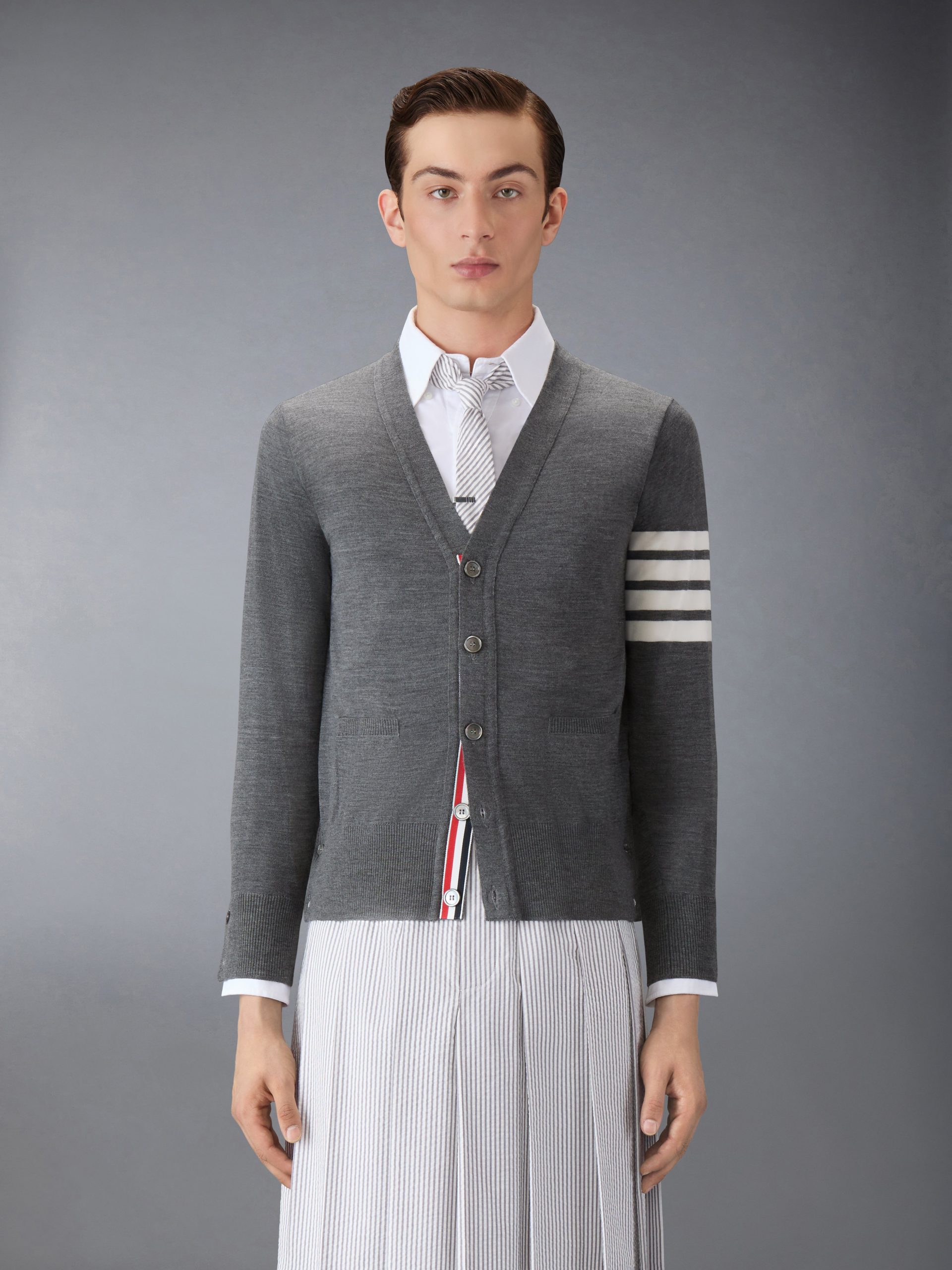 MERINO WOOL 4-BAR CLASSIC V-NECK CARDIGAN