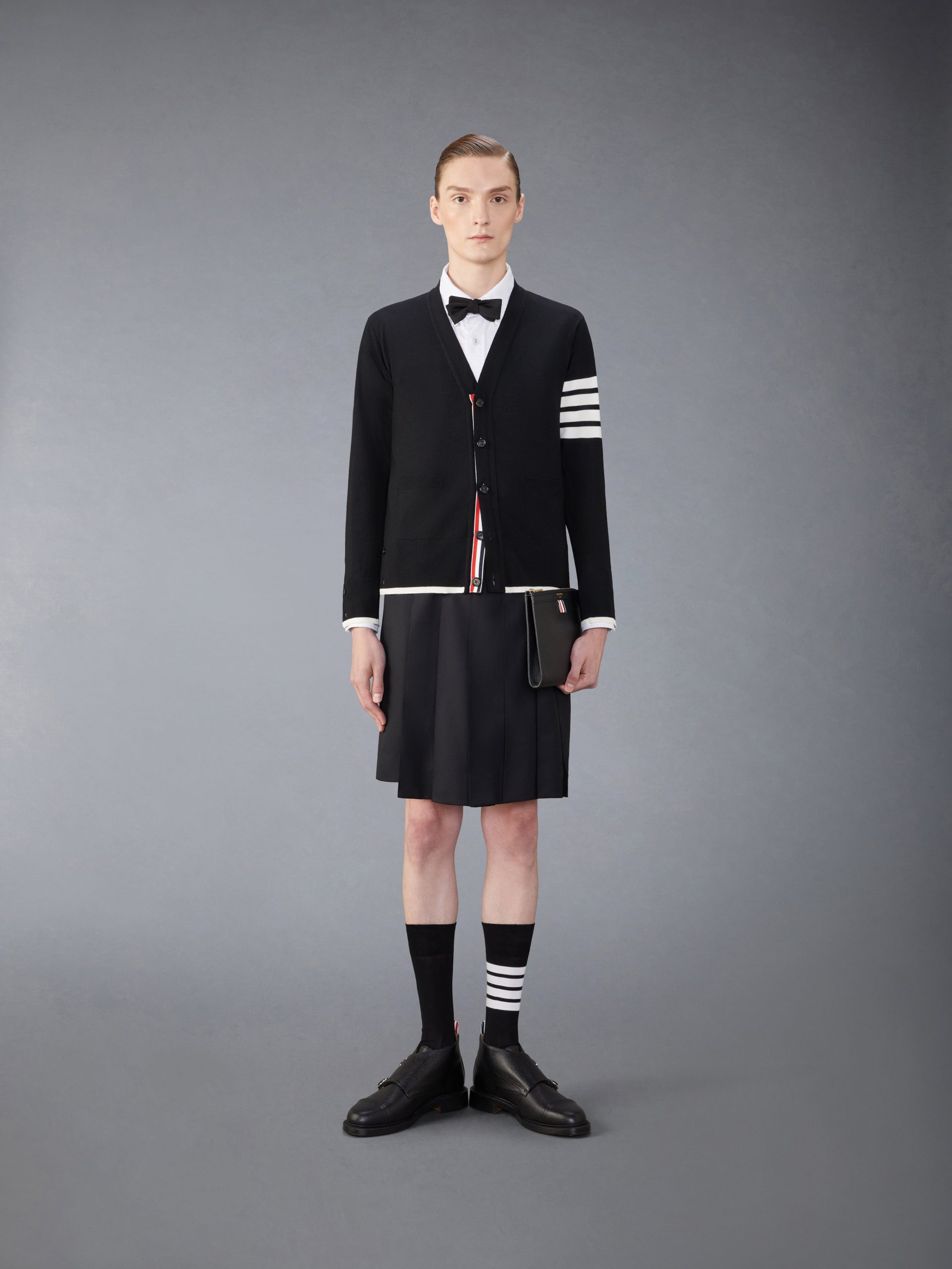 FINE MERINO WOOL 4-BAR RELAXED FIT CARDIGAN - Image 3