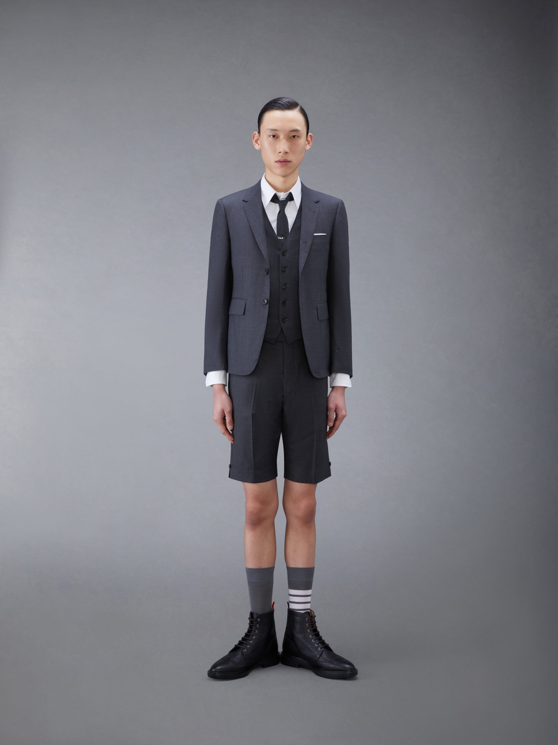 CLASSIC TWILL SUIT AND TIE - Image 3