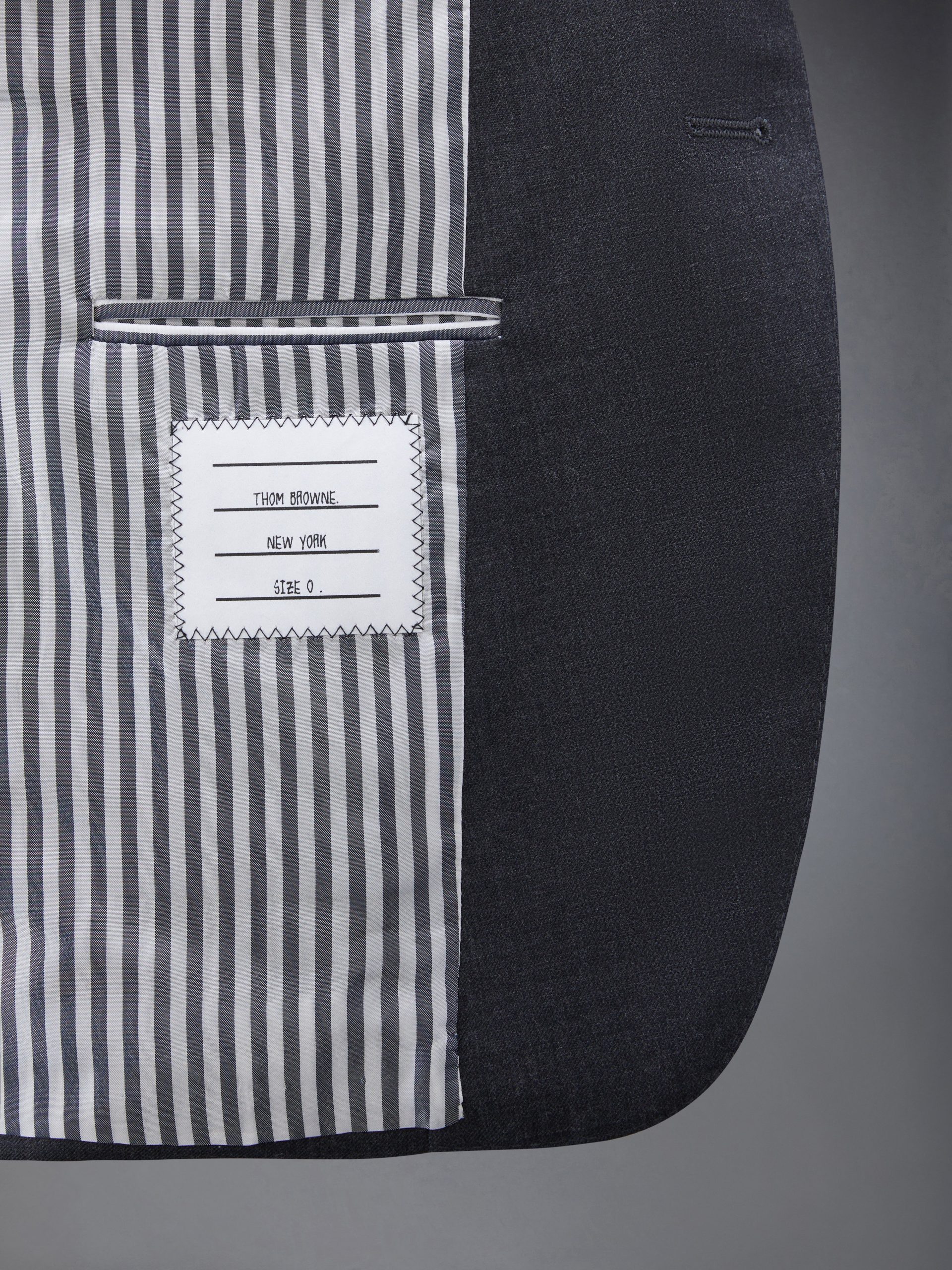 CLASSIC TWILL SUIT AND TIE - Image 6