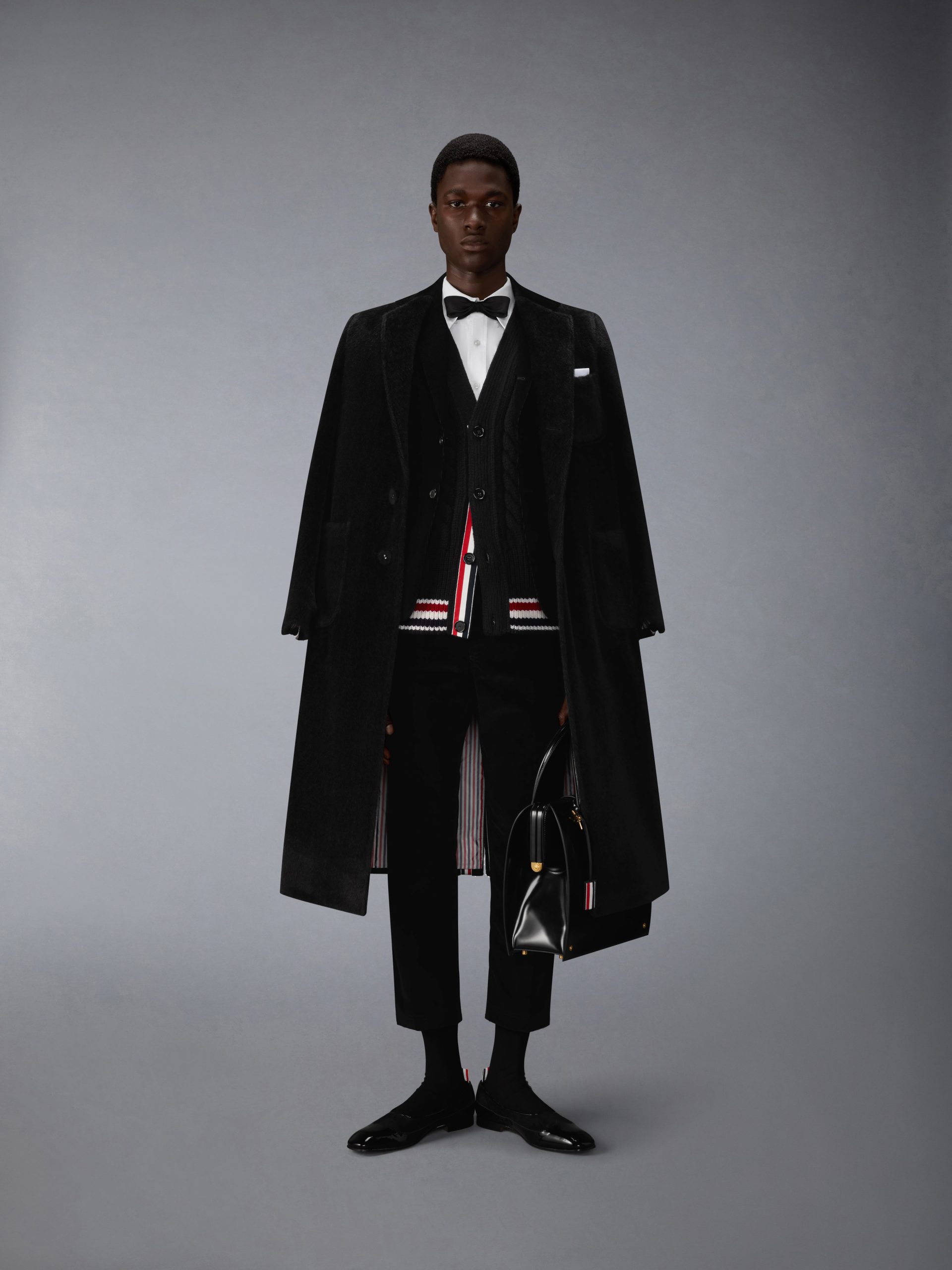 NARROW WALE CORDUROY TAPERED CHINO TROUSER - Image 3