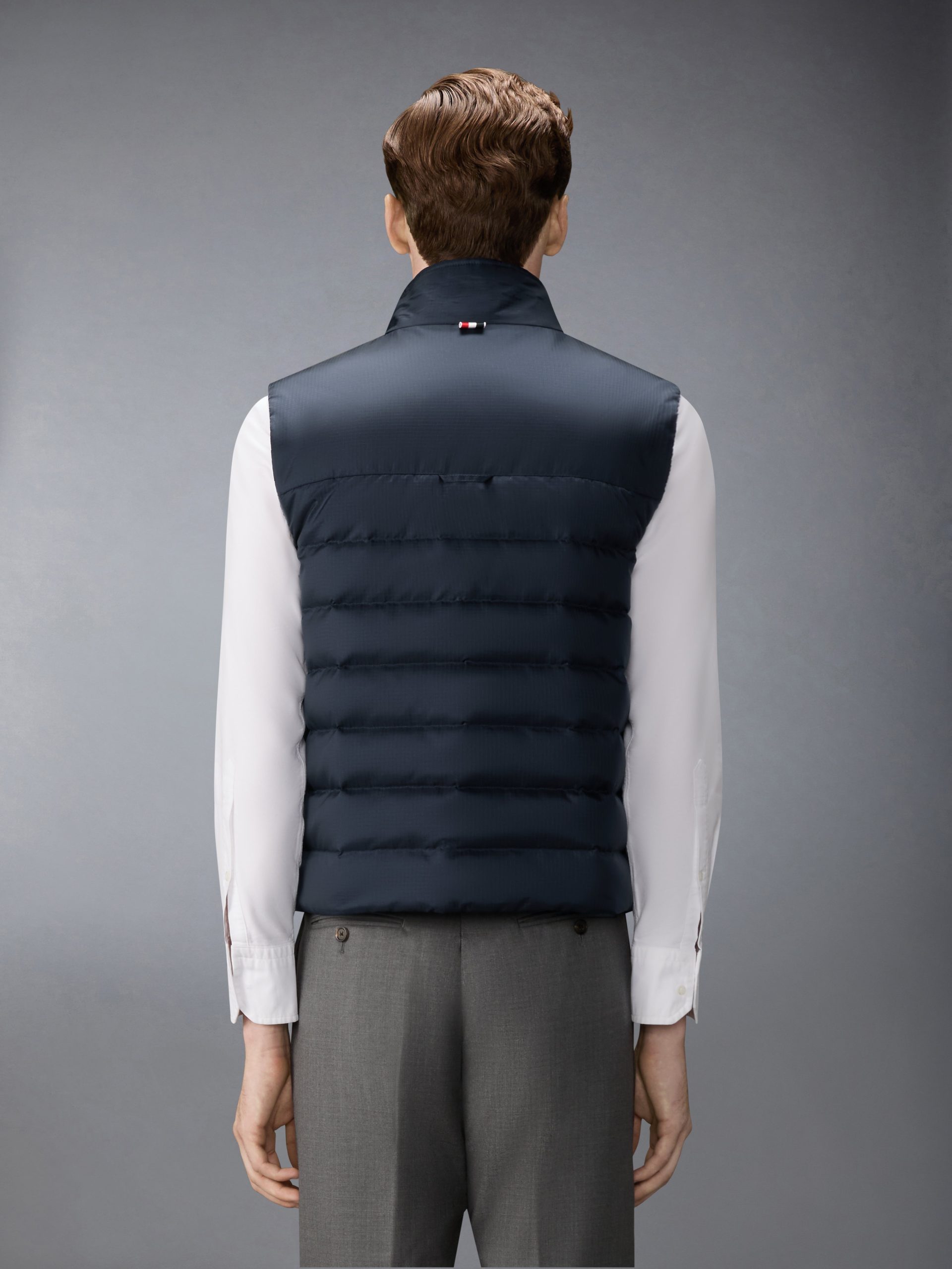 SHINY RIPSTOP LIGHTWEIGHT DOWN FILLED 4-BAR VEST - Image 2