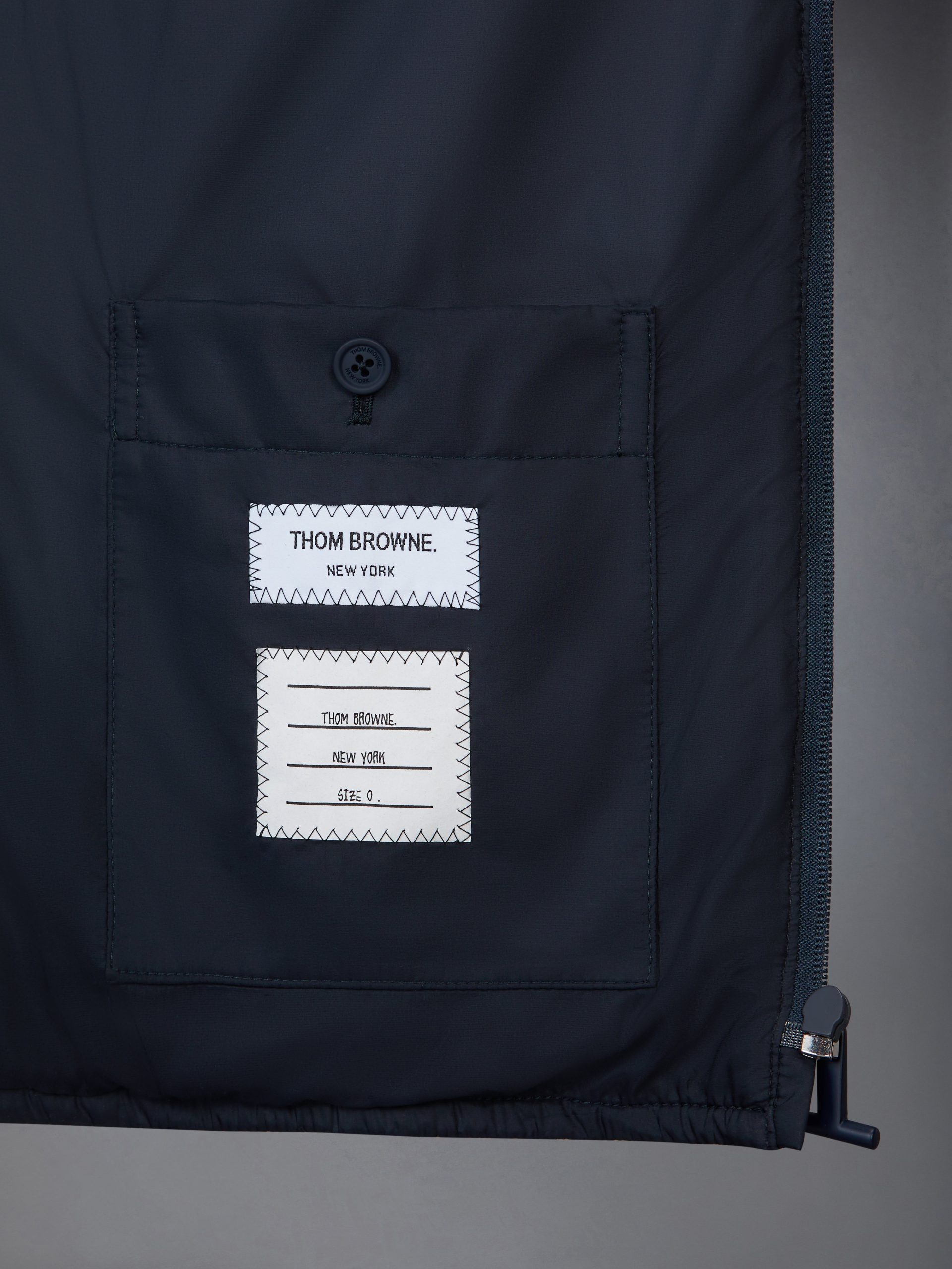 NYLON TECH ECO FILLED QUILTED VEST - Image 4