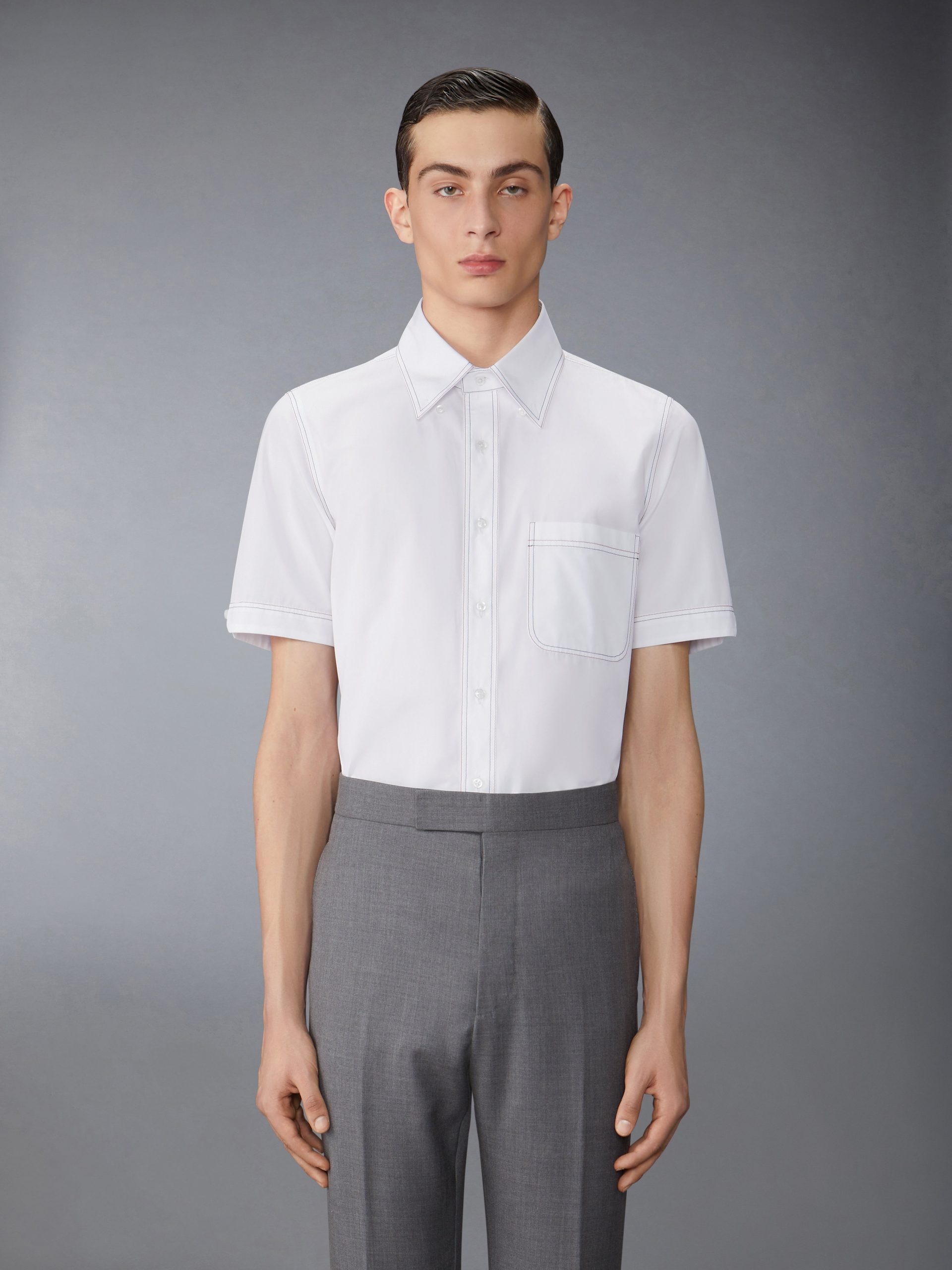 SOLID POPLIN CONTRAST TOPSTITCH SHORT SLEEVE SHIRT
