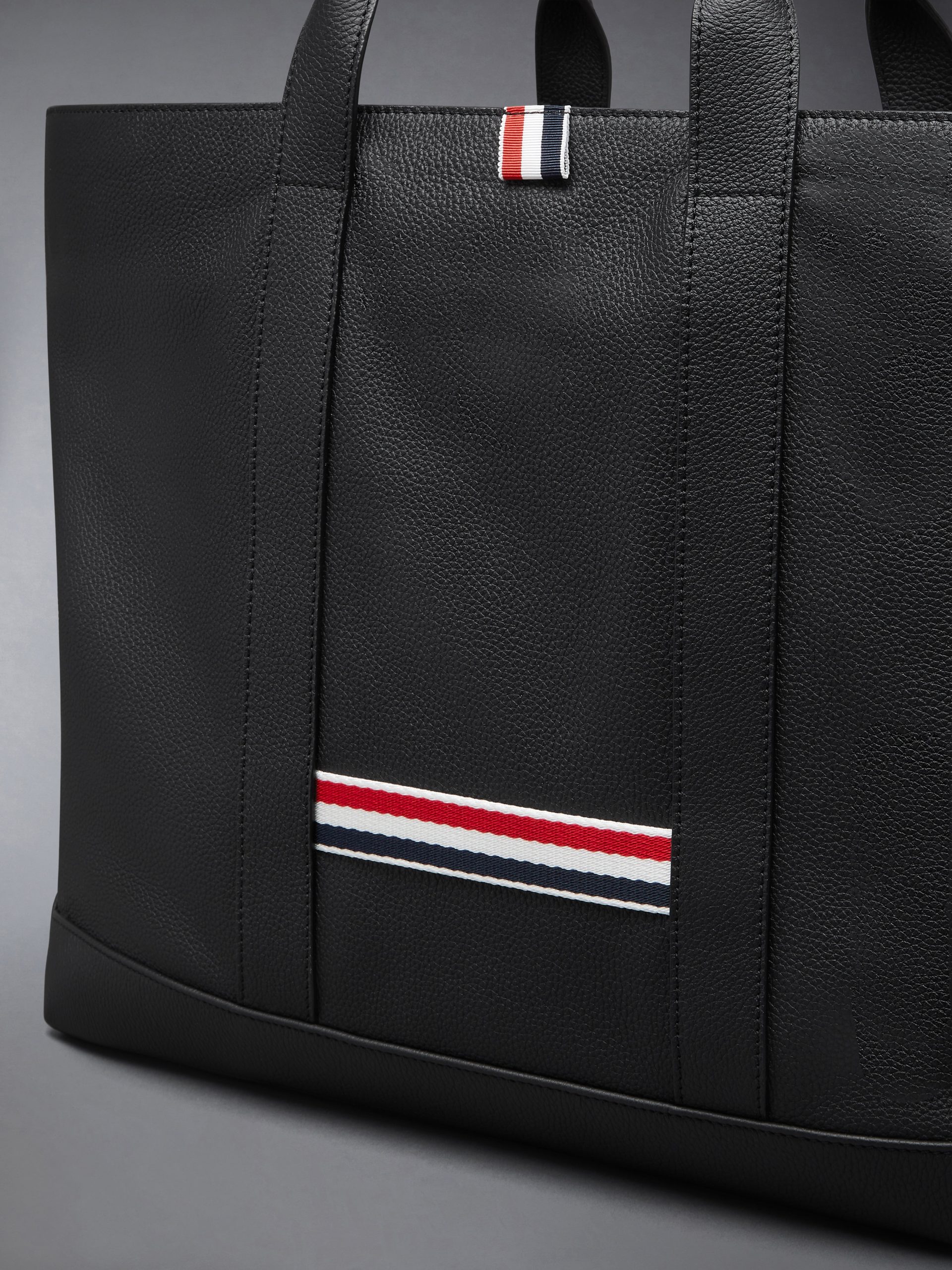 MEDIUM TOOL TOTE IN SOFT PEBBLE GRAIN LEATHER - Image 6