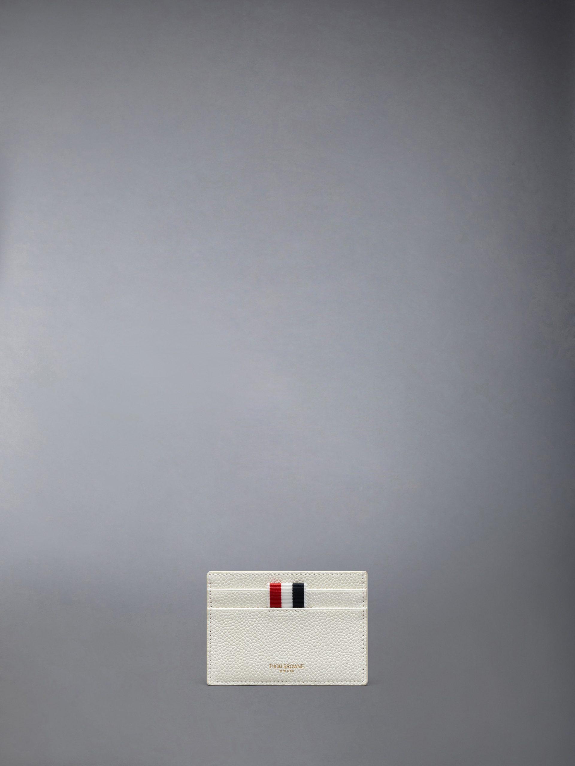 PEBBLE GRAIN HECTOR SINGLE CARD HOLDER