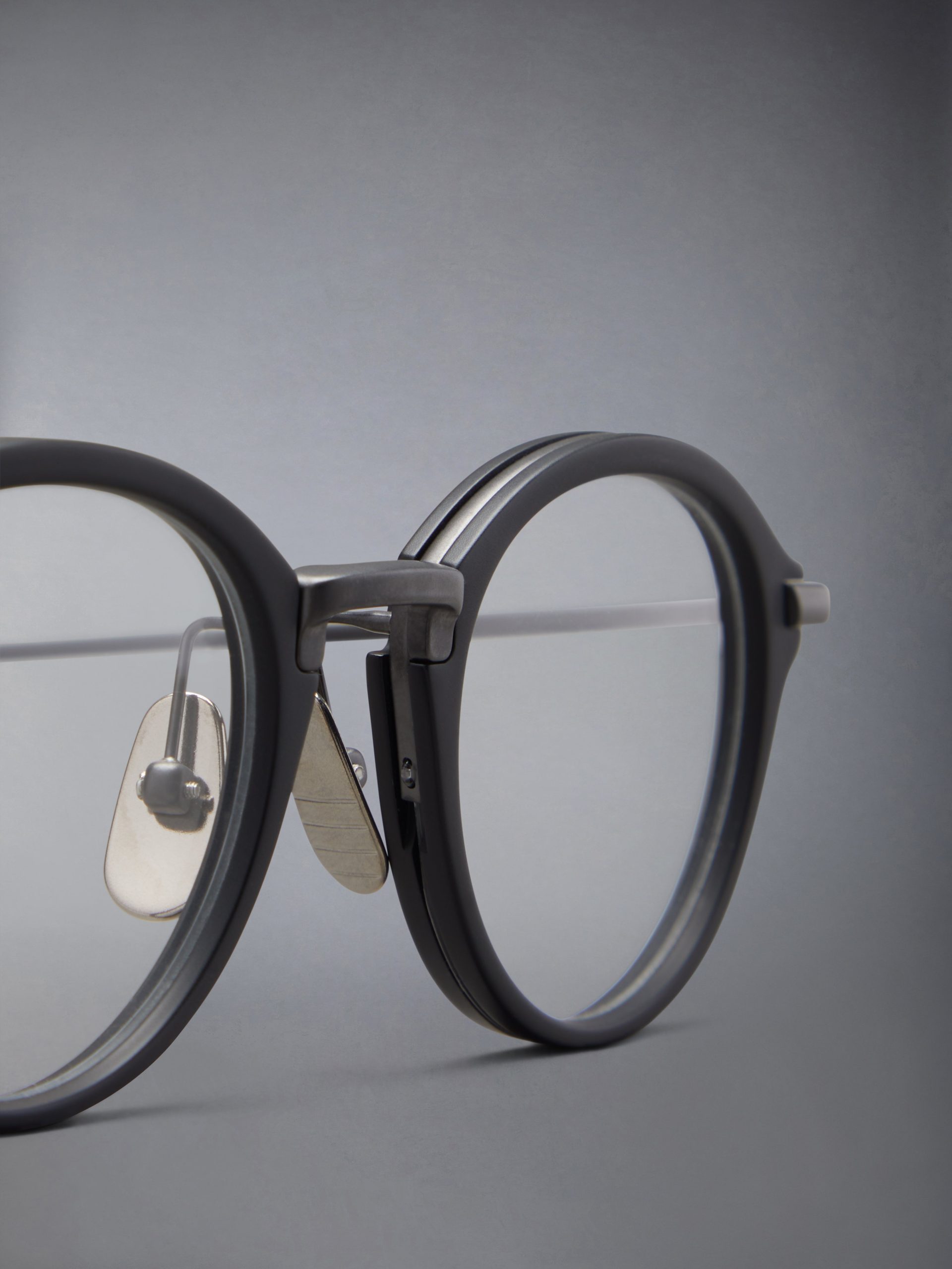 ACETATE AND TITANIUM ROUND EYEGLASSES - Image 6