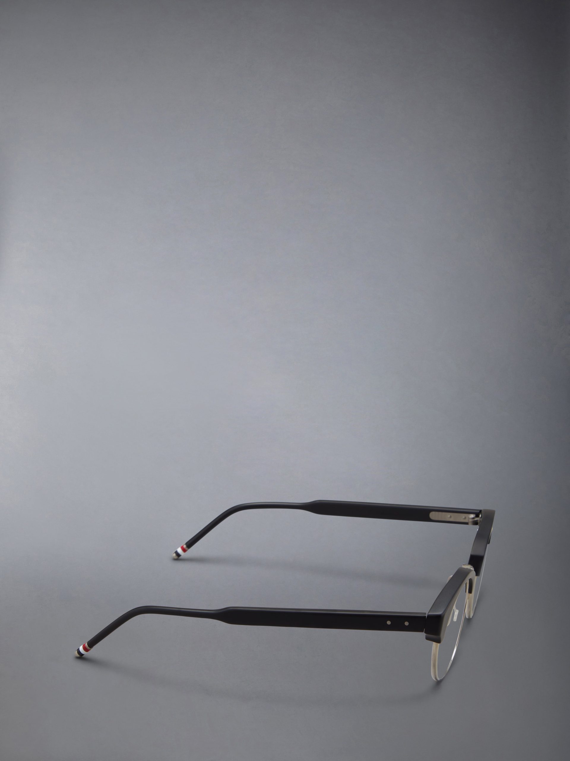 ACETATE AND TITANIUM OVAL EYEGLASSES - Image 6