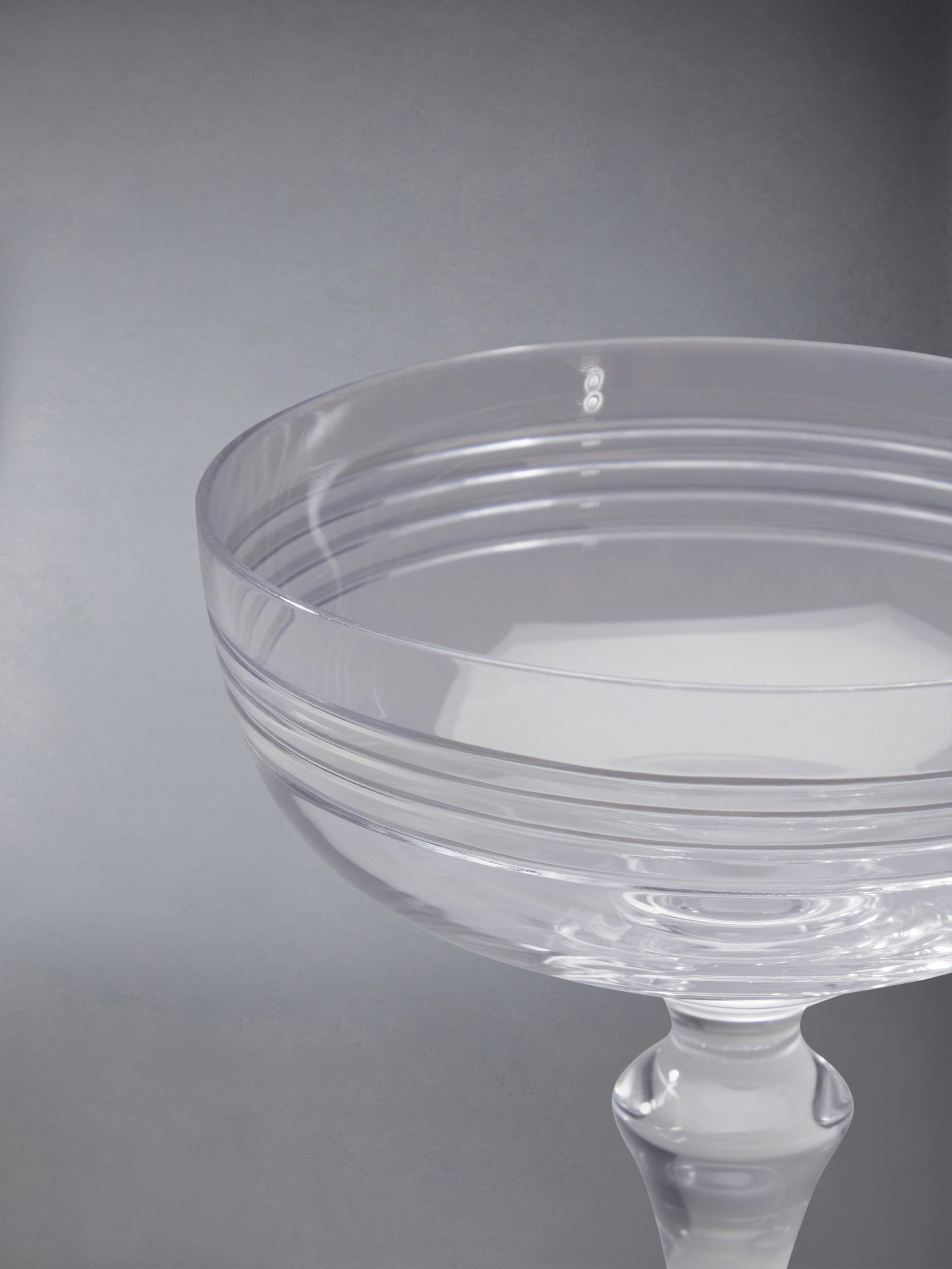 CRYSTAL 4-BAR BACCARAT CHAMPAGNE COUPES - Image 2