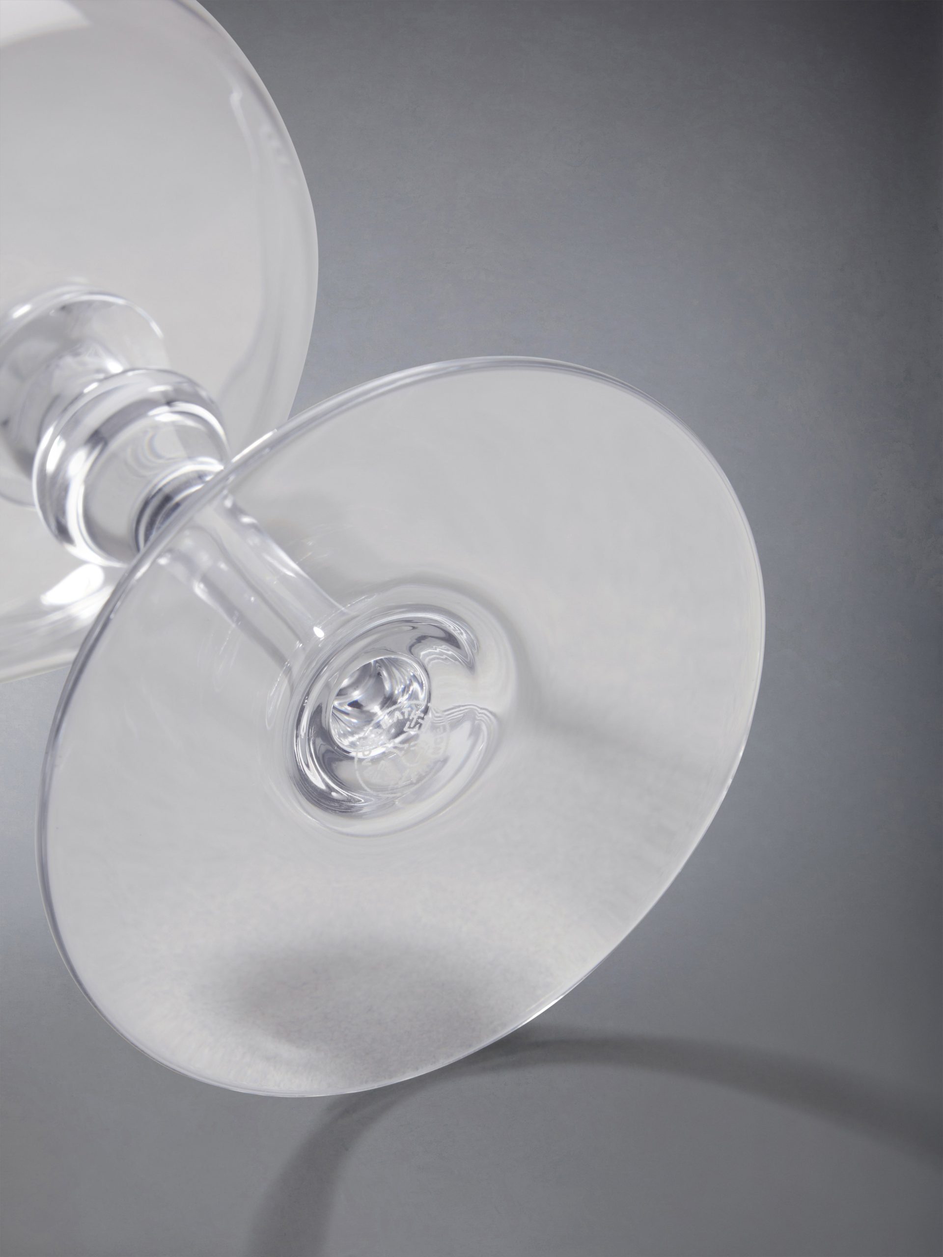 CRYSTAL 4-BAR BACCARAT CHAMPAGNE COUPES - Image 4