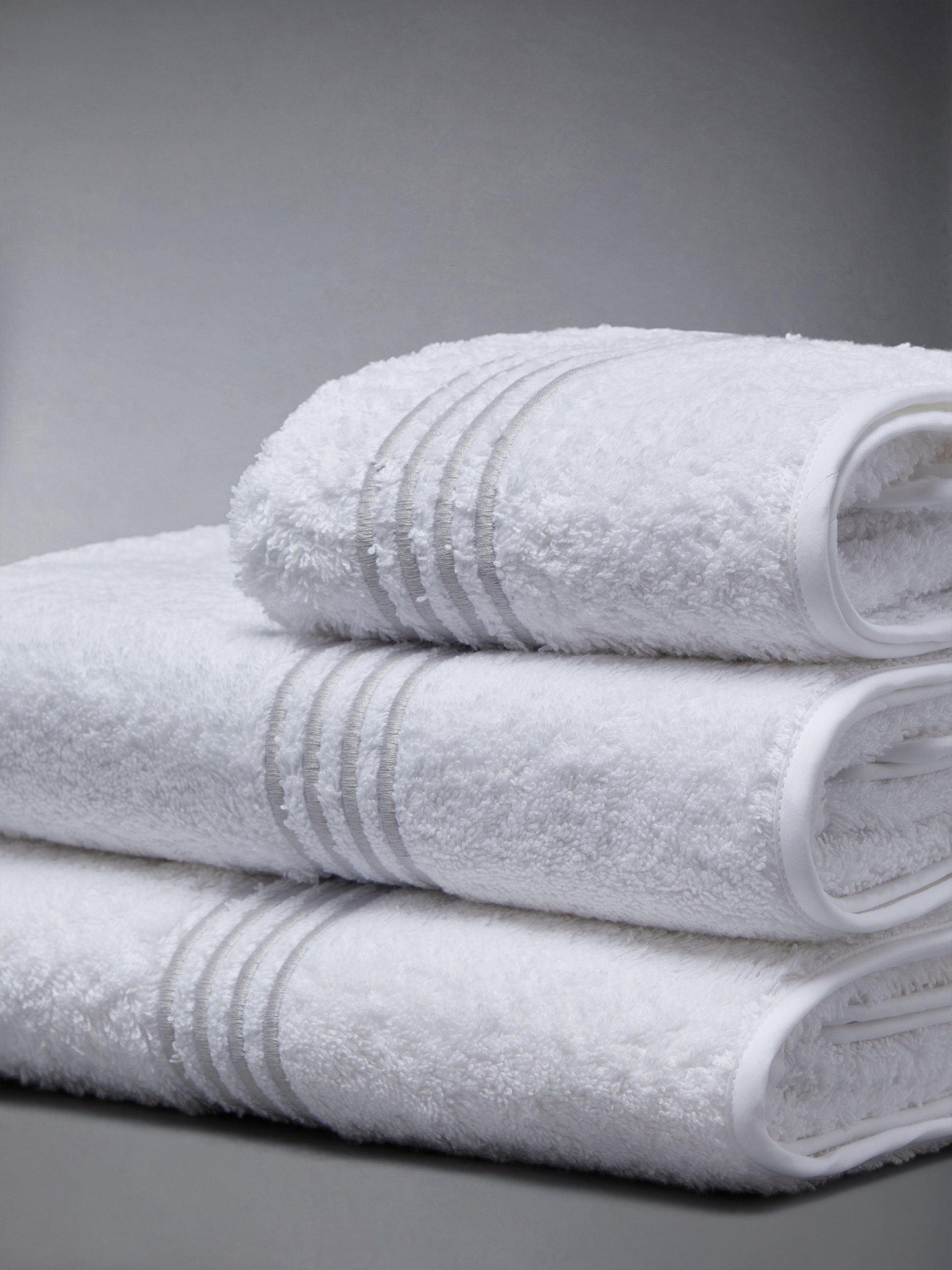 4-BAR FRETTE 3-PIECE TOWEL SET - Image 2
