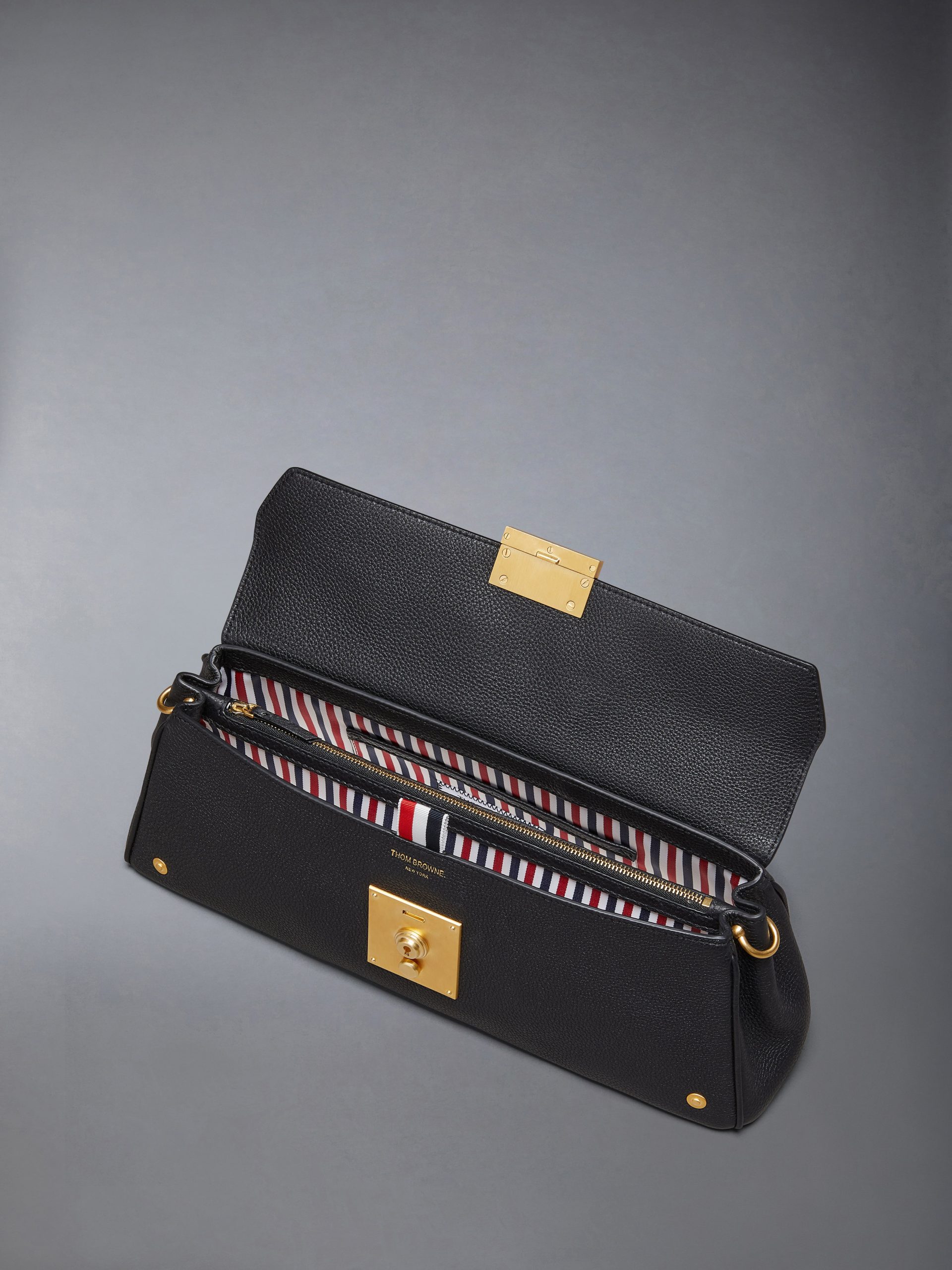 SOFT PEBBLE GRAIN MRS. THOM CLUTCH BAG - Image 5