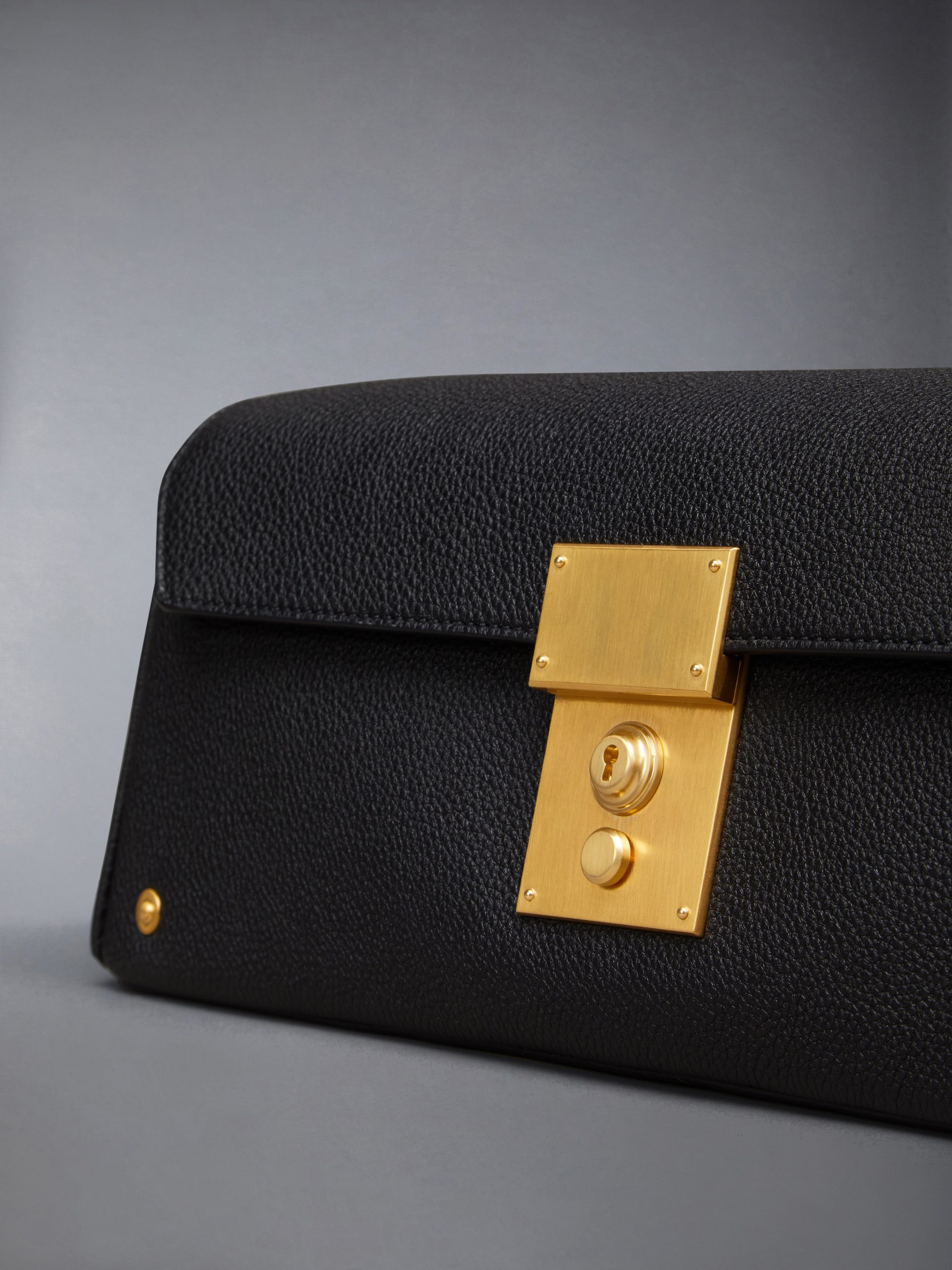 SOFT PEBBLE GRAIN MRS. THOM CLUTCH BAG - Image 6