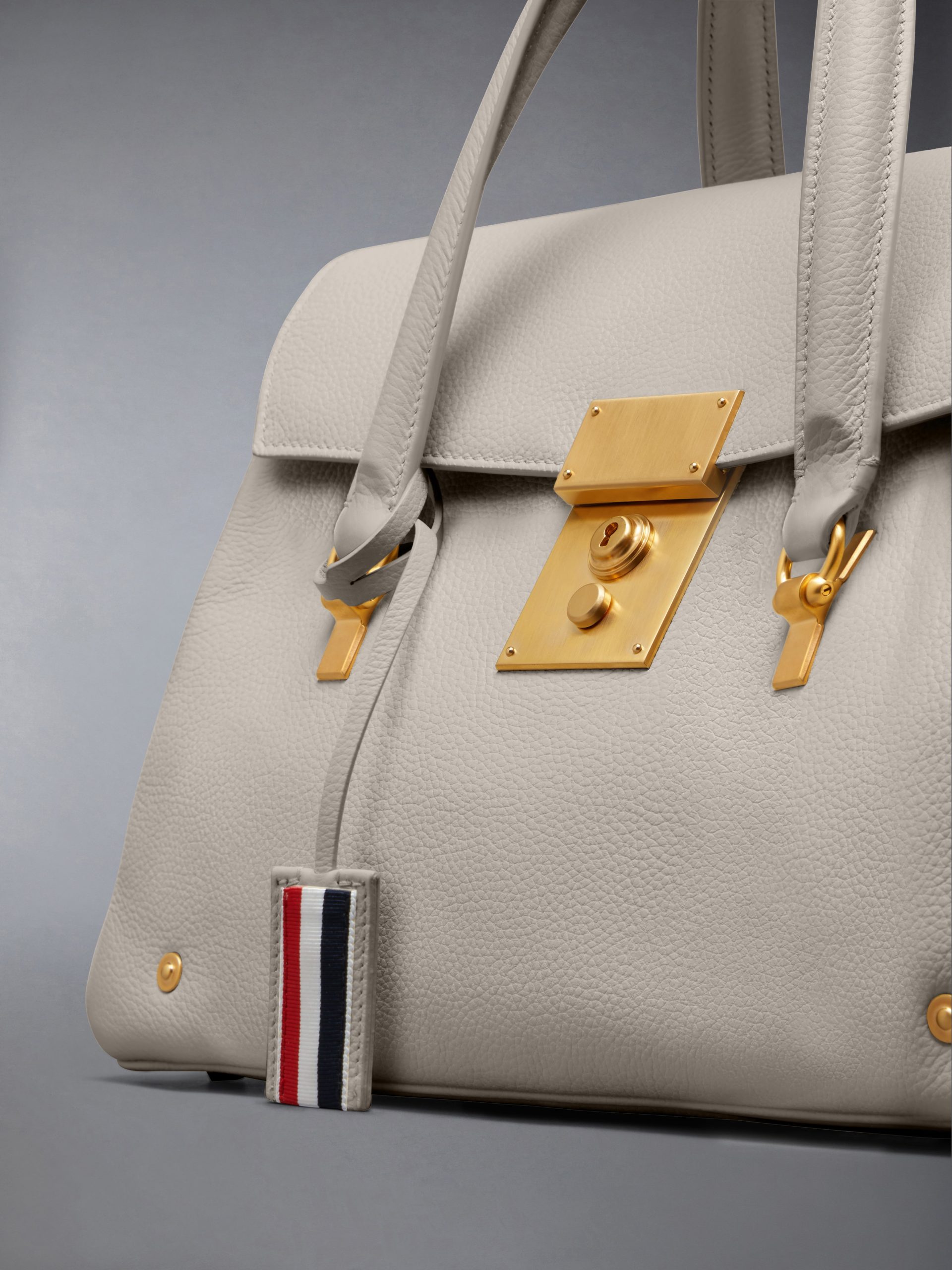 BOLTON BAG IN SOFT PEBBLE GRAIN LEATHER - Image 7