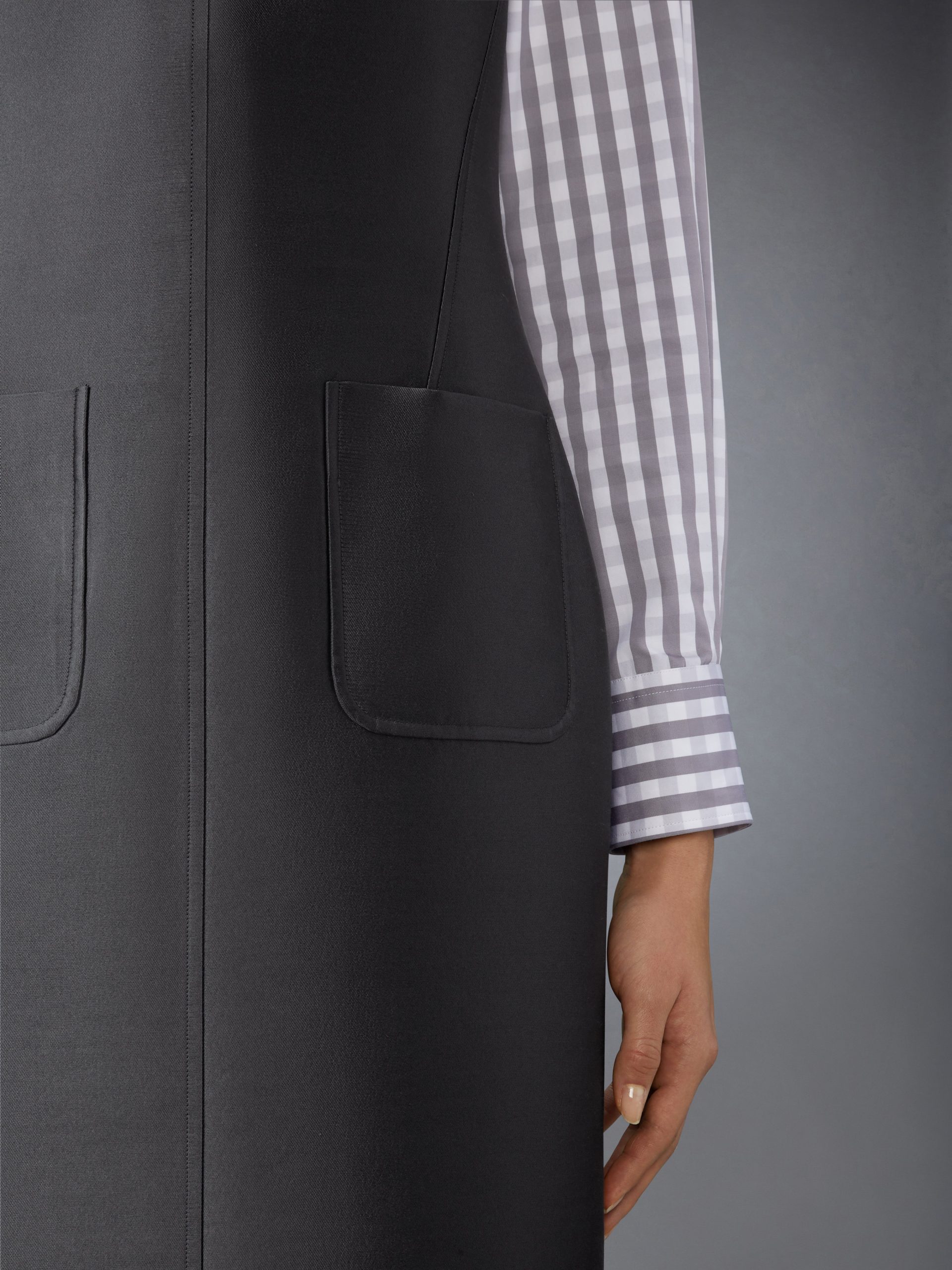 WOOL AND SILK SQUARE NECK COLUMN DRESS - Image 8