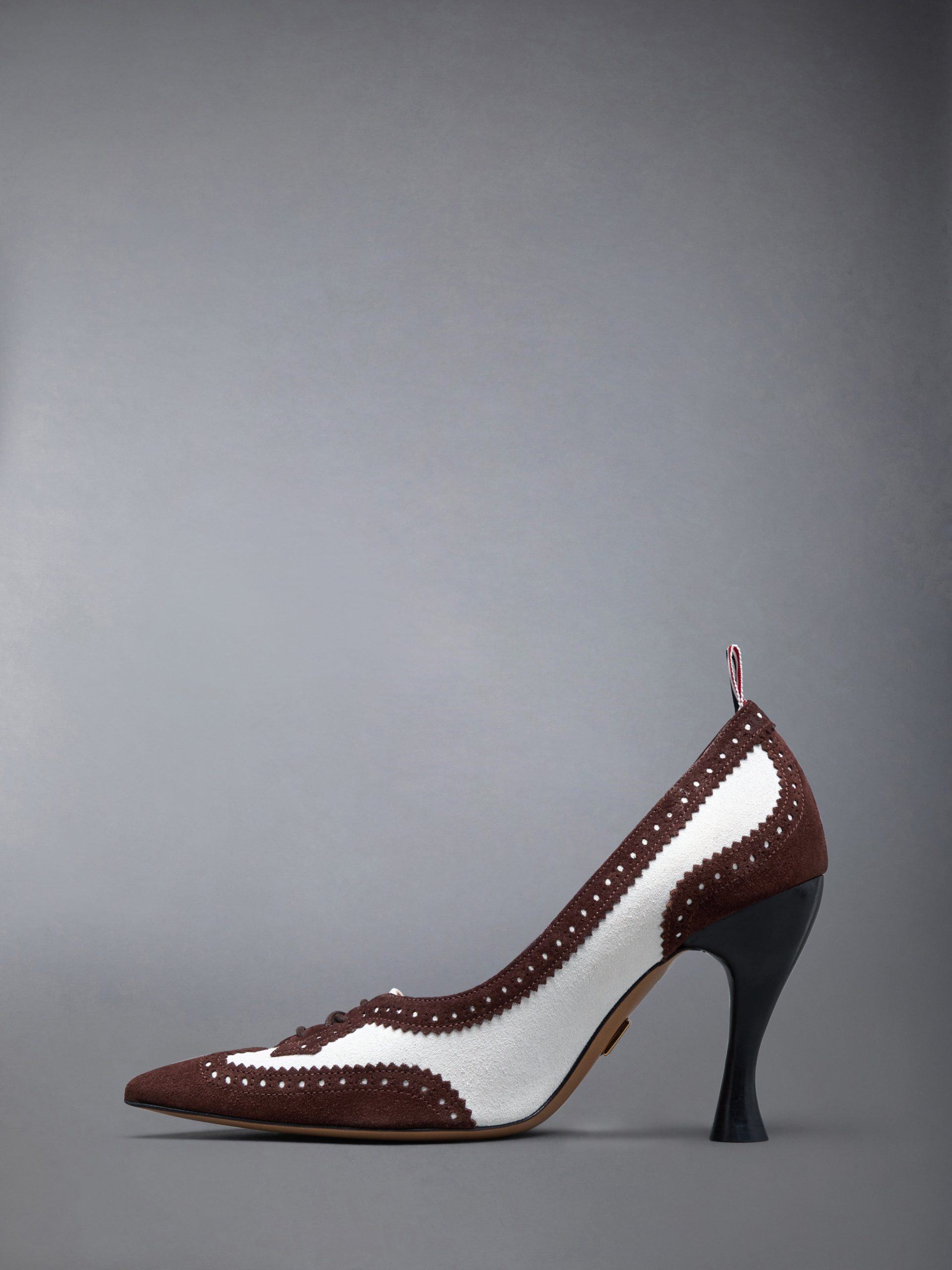CALF SUEDE LOW THROAT WINGTIP PUMP 90MM - Image 3