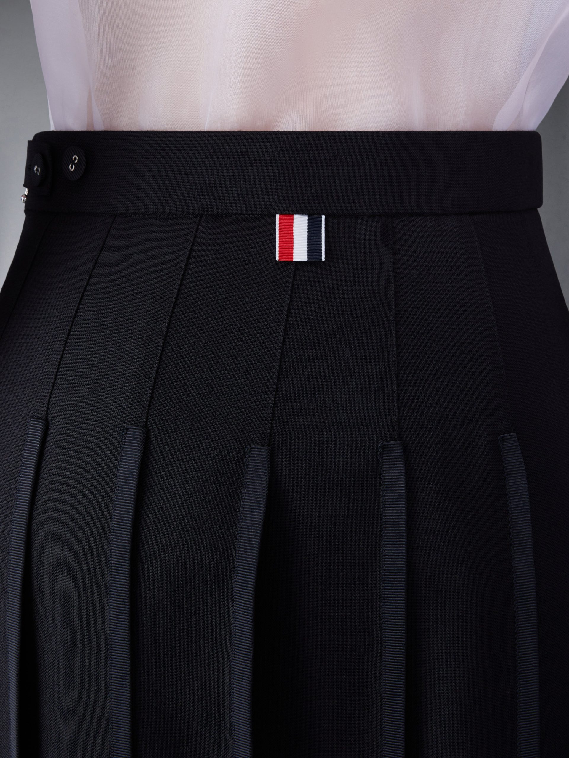 CLASSIC TIPPING PLEATED SKIRT - Image 6