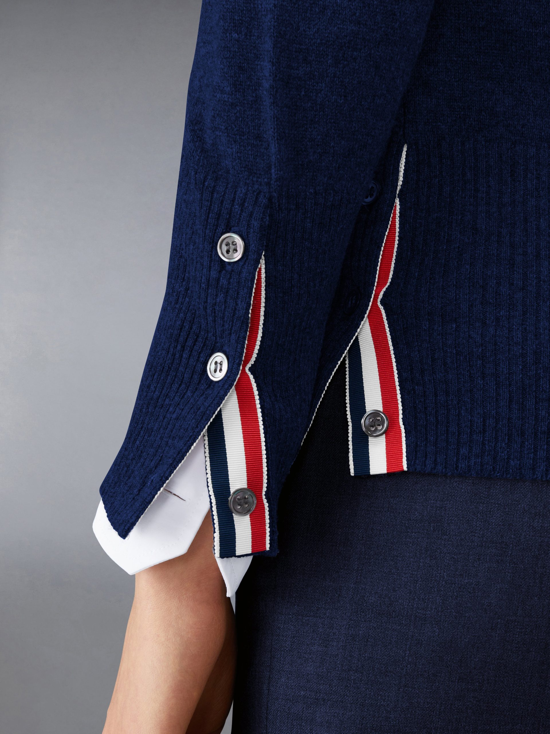 CLASSIC CASHMERE 4-BAR PULLOVER - Image 4