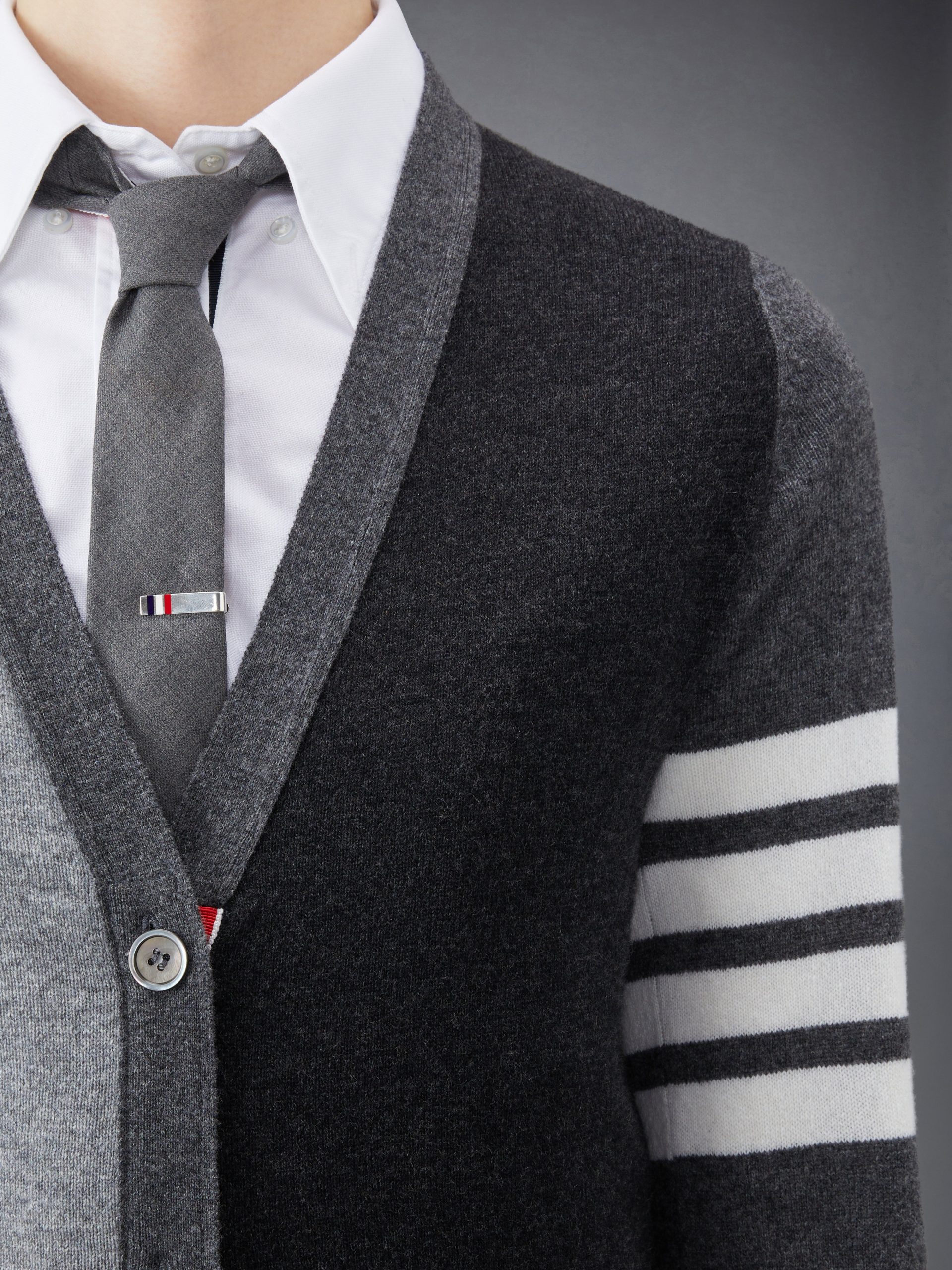 FUNMIX CASHMERE 4-BAR V-neck CARDIGAN - Image 6