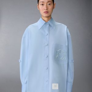 SOLID POPLIN CREST EMBROIDERY ARMBAND SUPERSIZED SHIRT