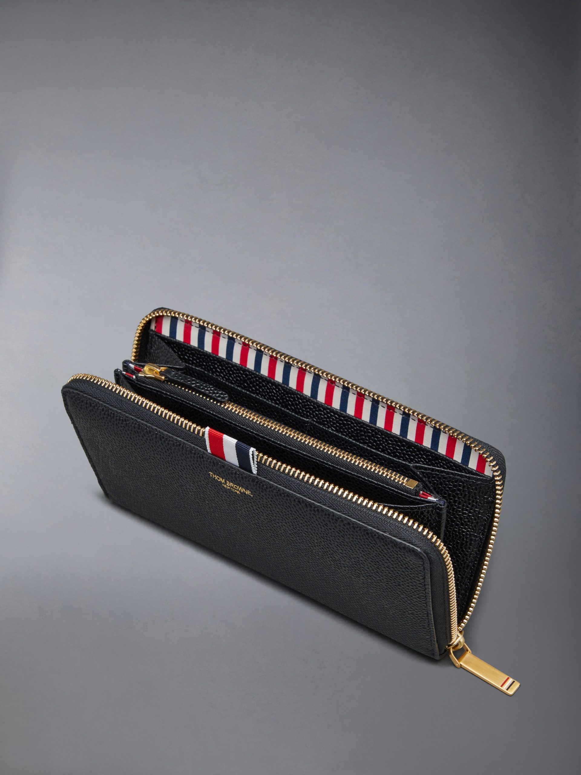 PEBBLE GRAIN LONG ZIP WALLET - Image 4