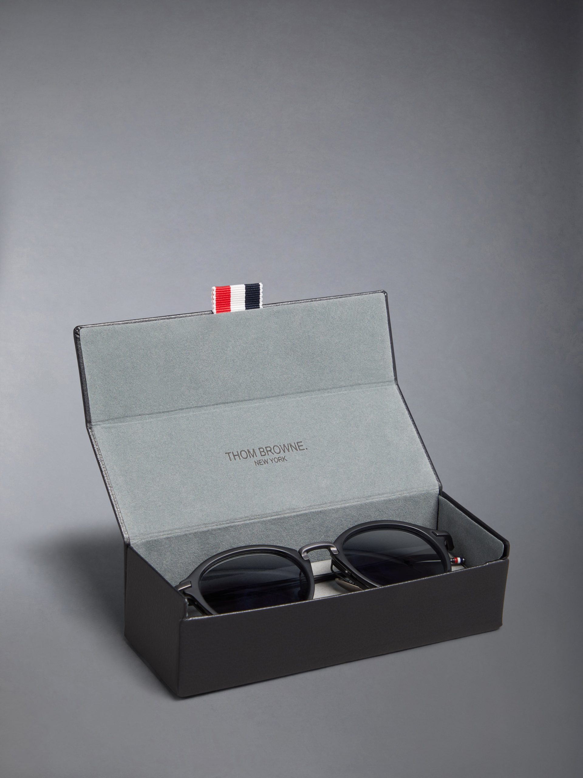 ACETATE AND TITANIUM ROUND SUNGLASSES - Image 8