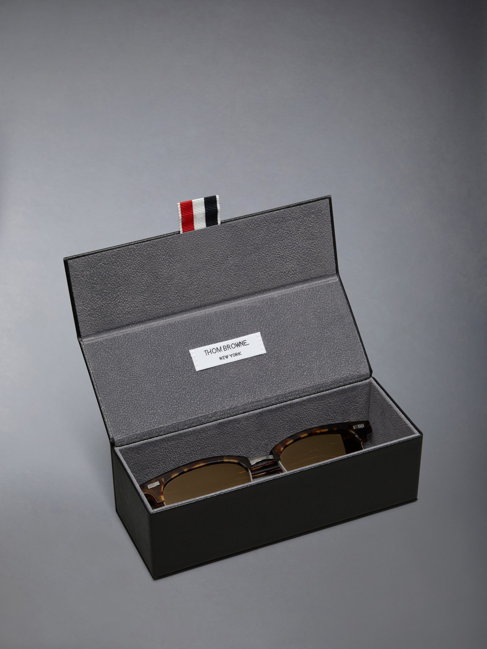 ACETATE AND TITANIUM RECTANGULAR SUNGLASSES - Image 4
