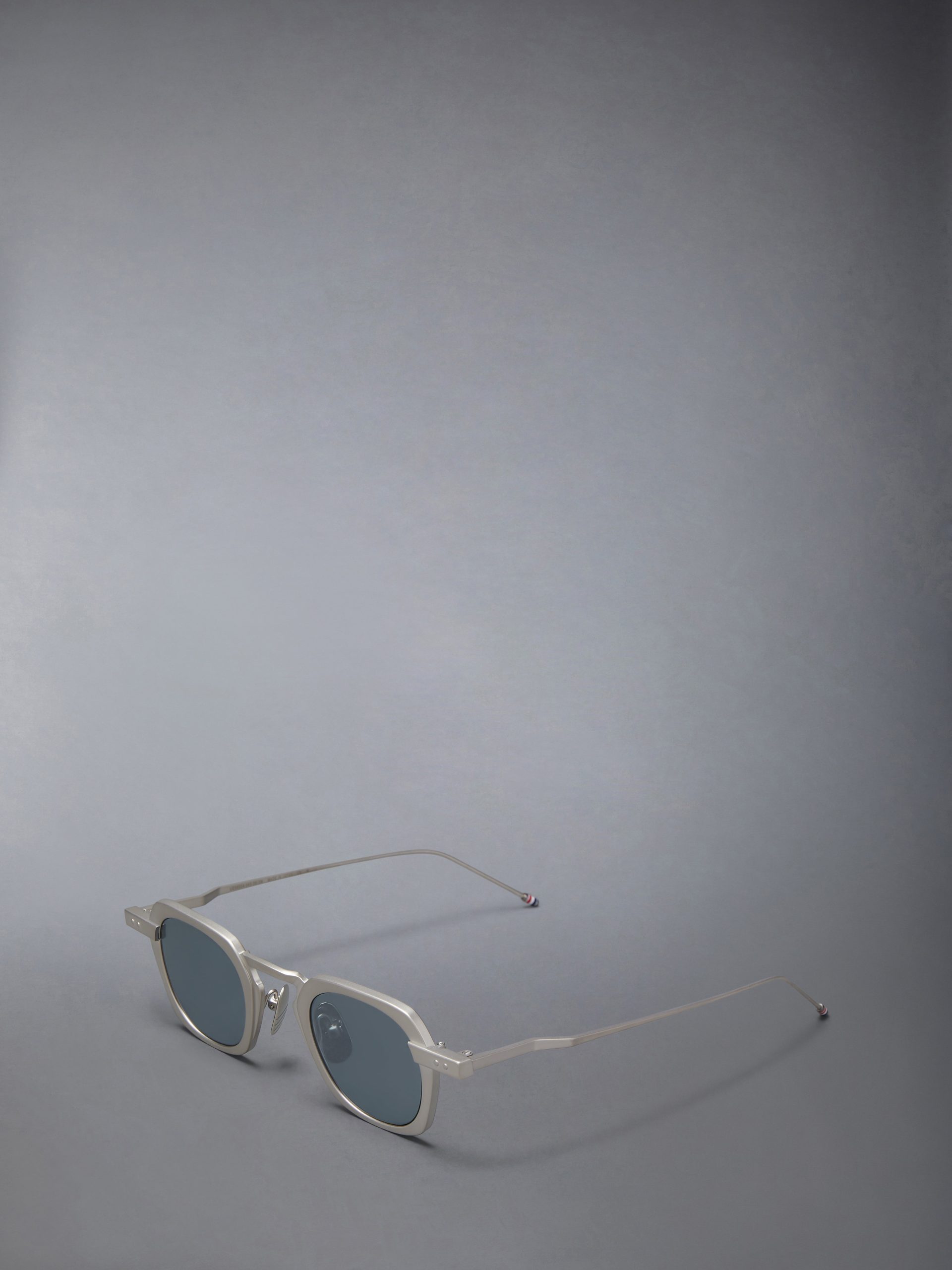 TITANIUM SQUARE SUNGLASSES - Image 2