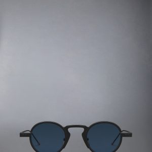 TITANIUM ROUND SUNGLASSES