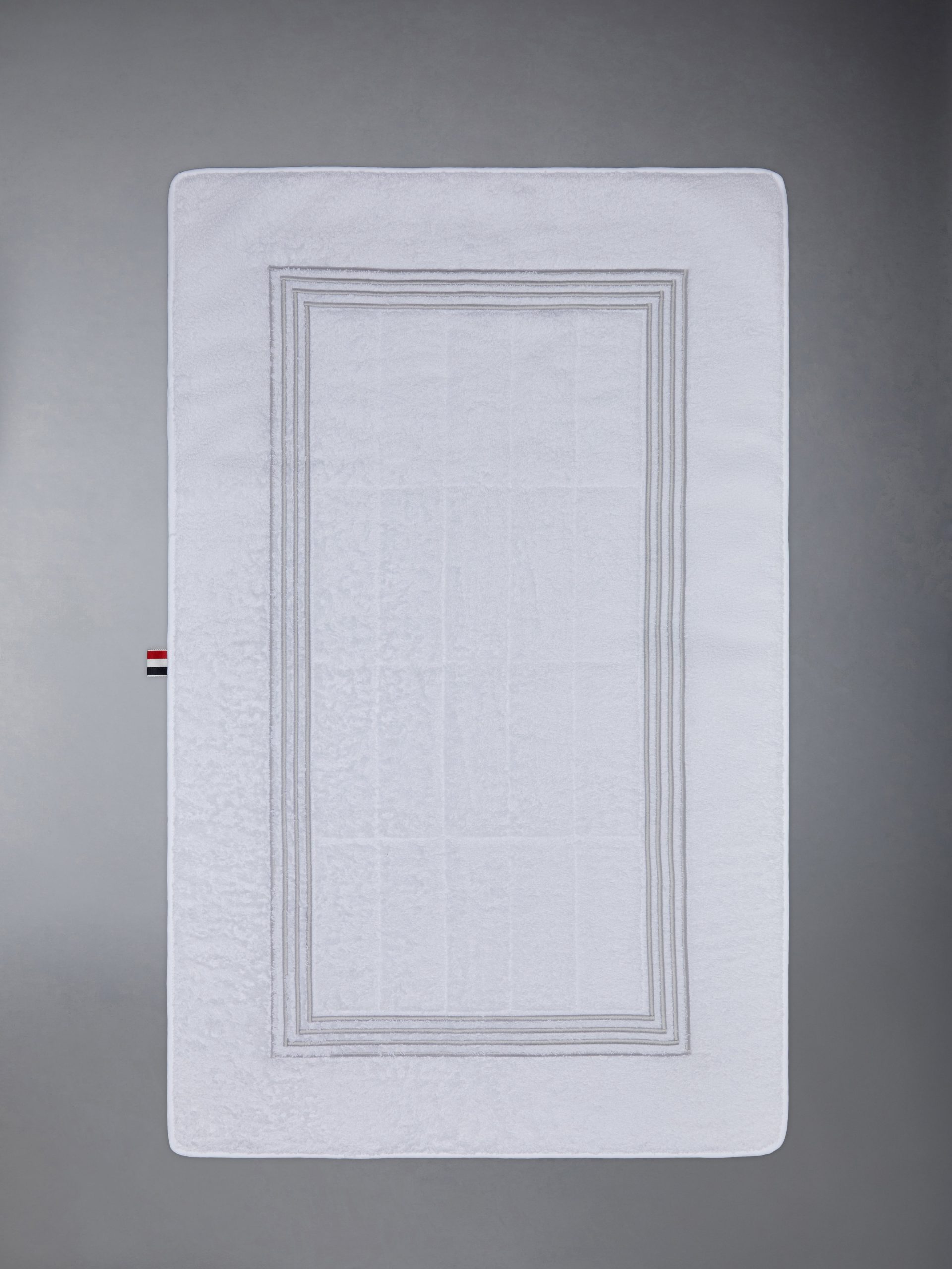 4-BAR FRETTE QUILTED BATH MAT - Image 4