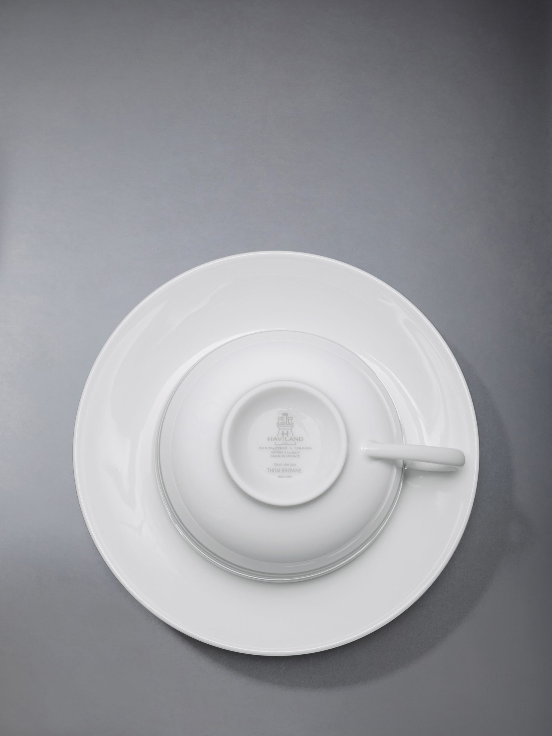 LIMOGES PORCELAIN 4-BAR HAVILAND TEA CUP SET - Image 2