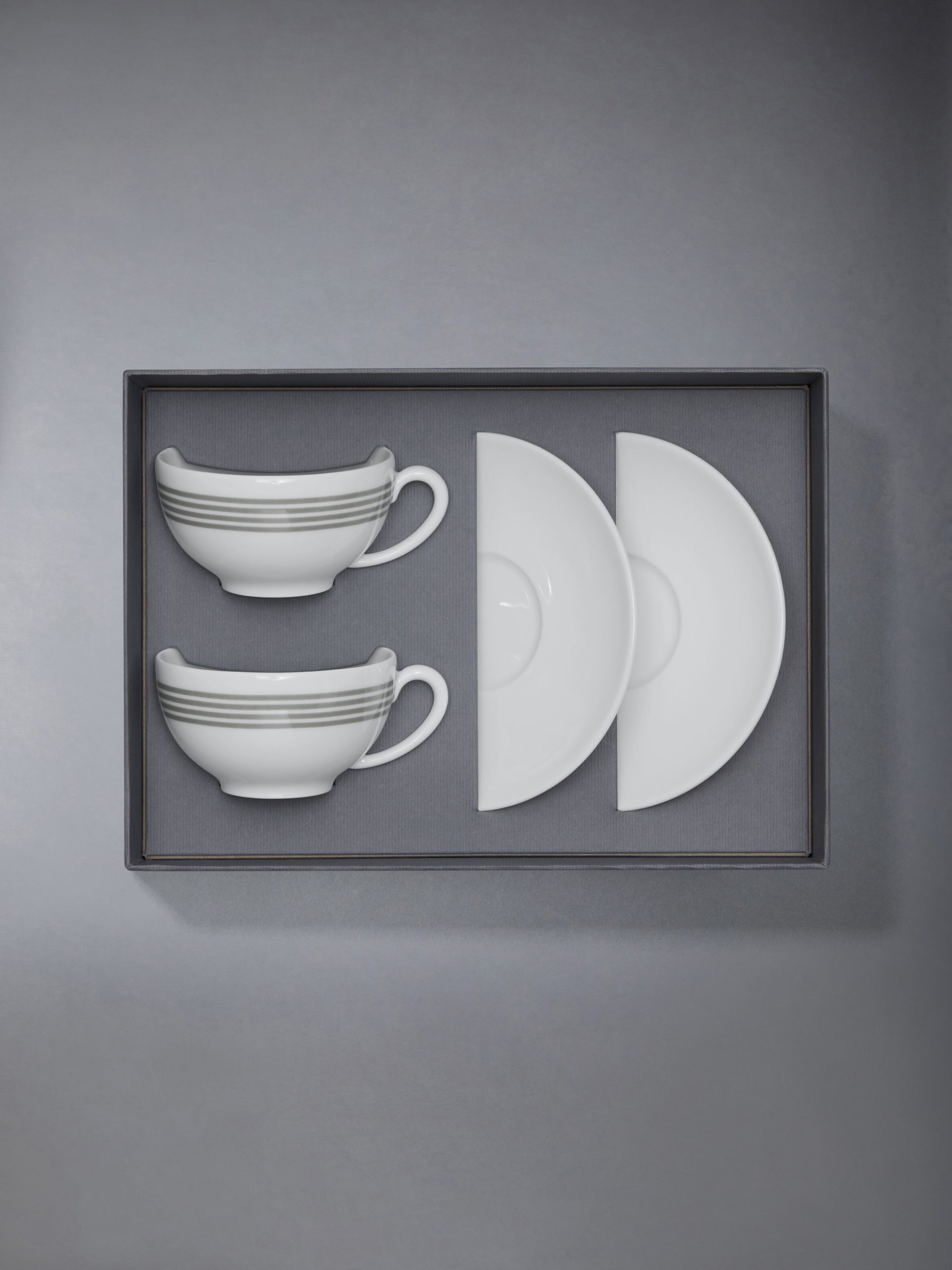 LIMOGES PORCELAIN 4-BAR HAVILAND TEA CUP SET - Image 3